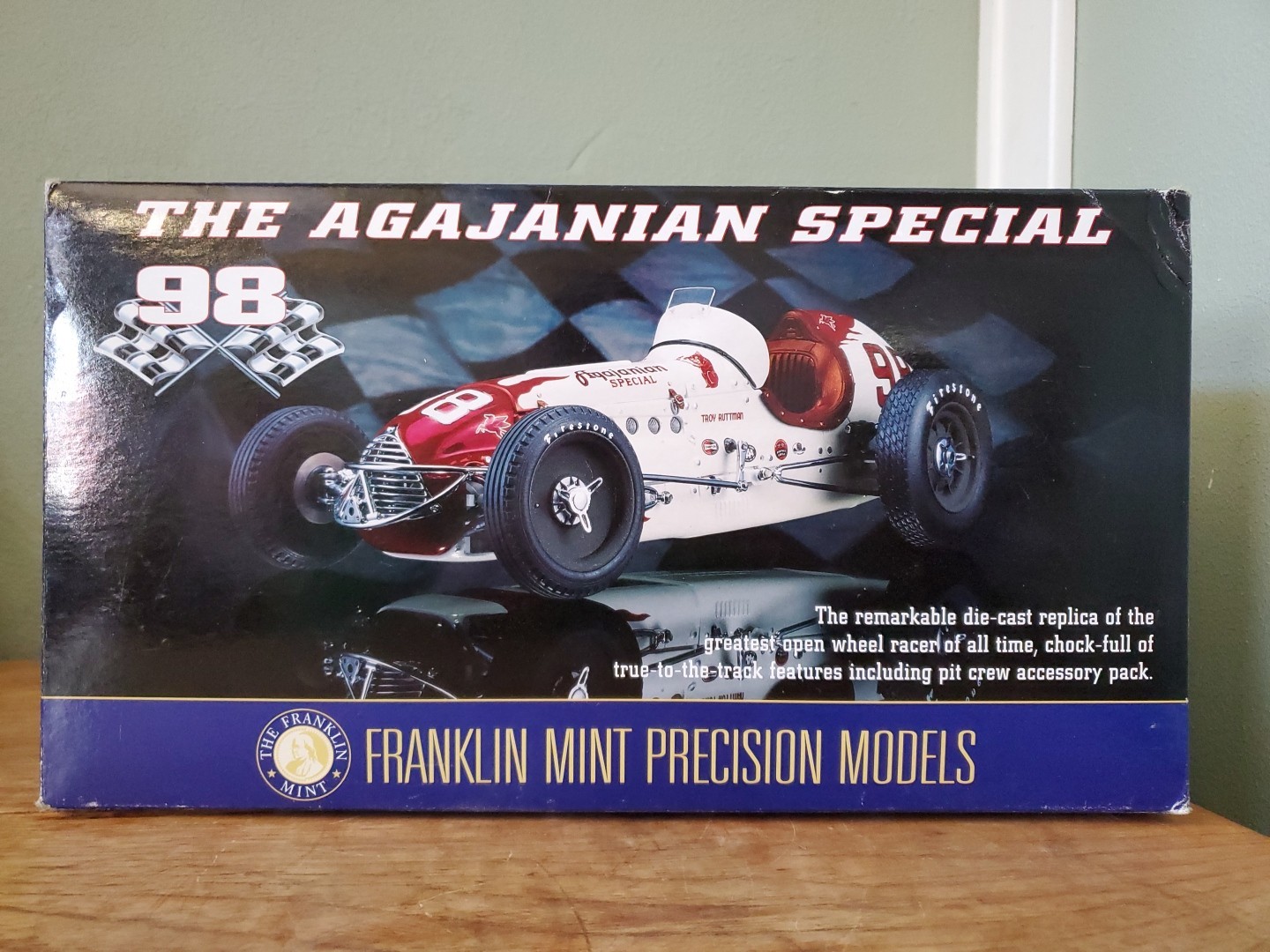 Franklin Mint 1/16 Diecast The Agajanian Special #98 w/ Accessories