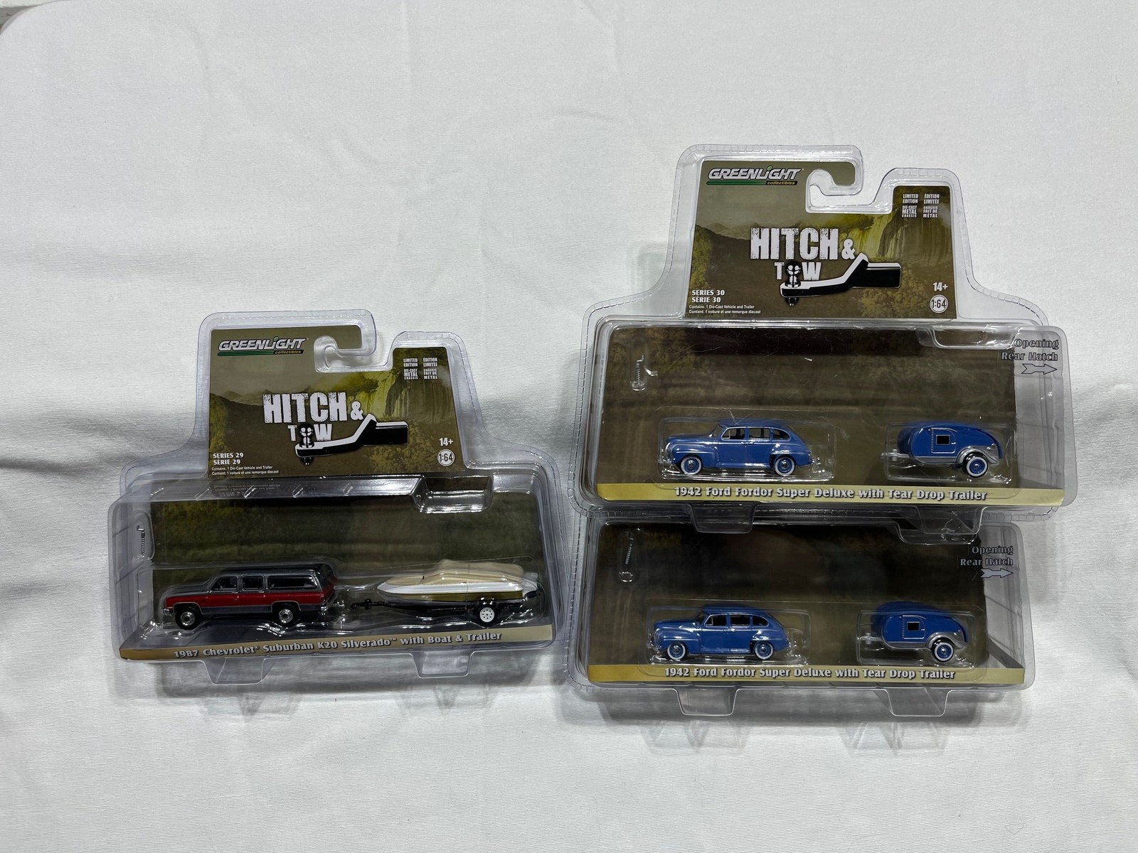 # 01215 – 1:64 GL Hitch + Tow Ford and Chevy Lot – 3 Pcs.