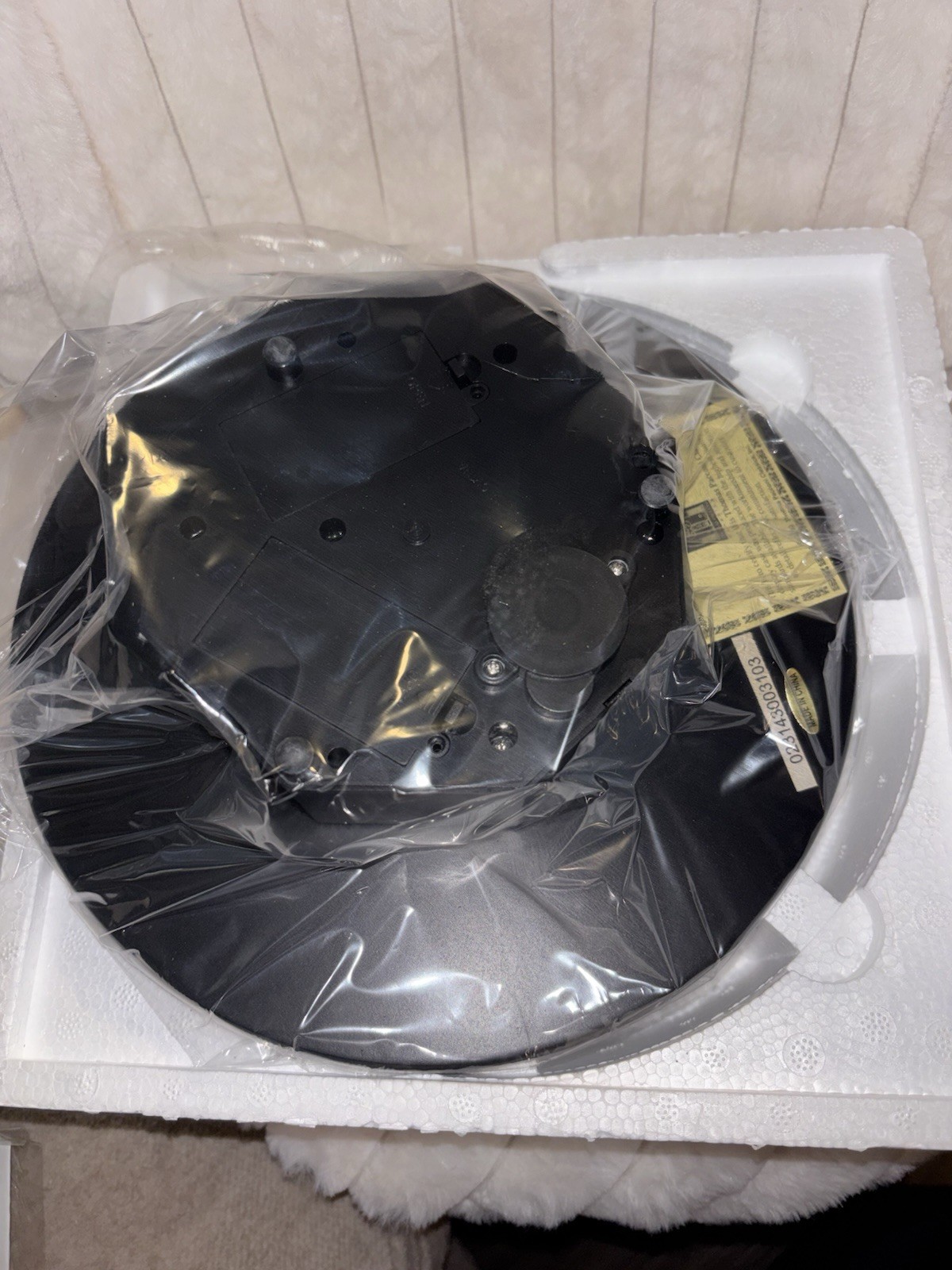 🏁Vintage QVC Car Display Moving Turntable Thomas Pacconi Classics NEW SEALED🏁