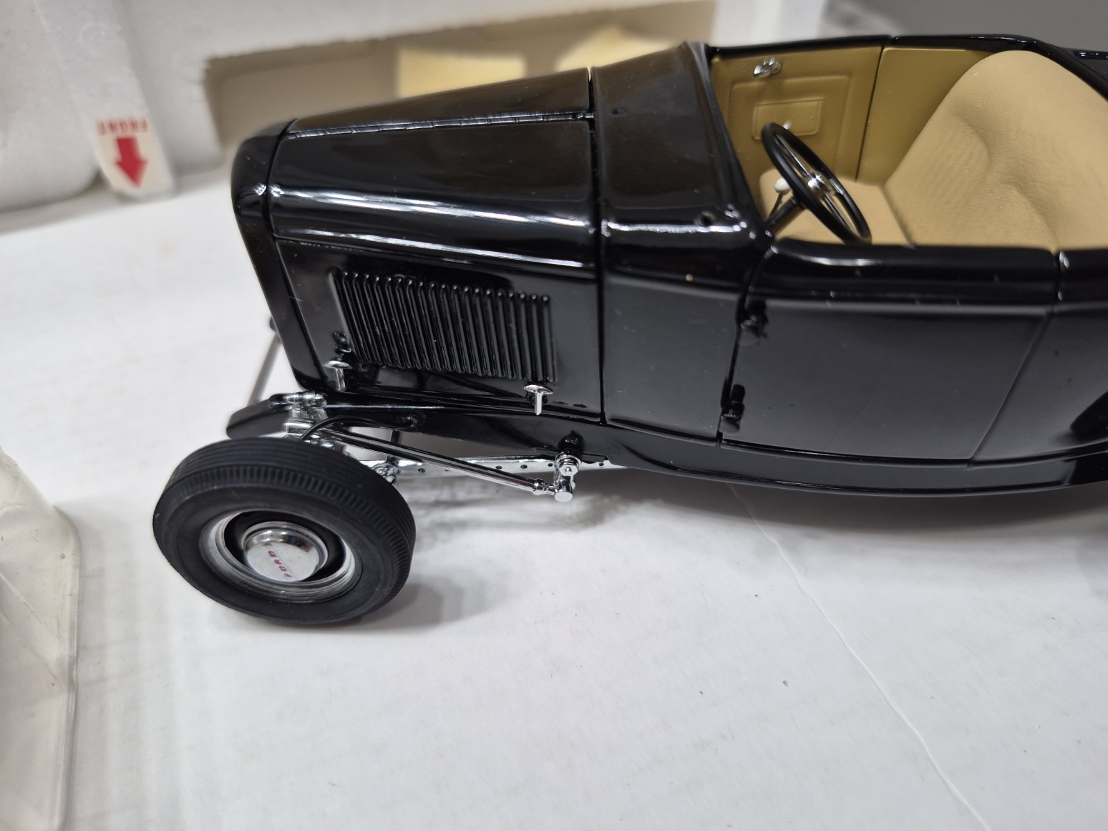 Danbury Mint 1932 Ford Deuce Highboy. No Paper Work