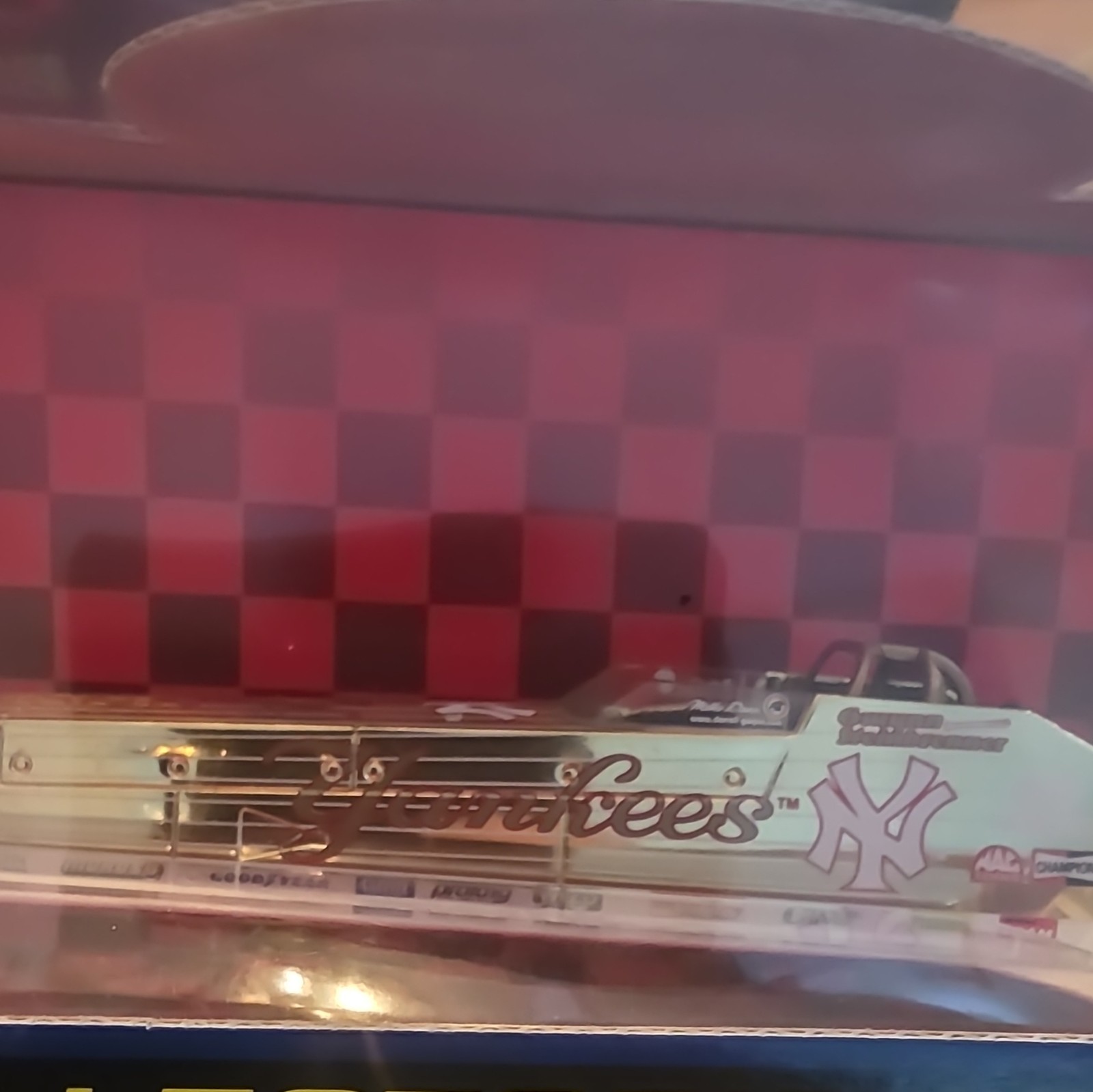 Racing Champions 1:24 Collector’s Series NHRA Top Fuel Dragster Diecast Chase