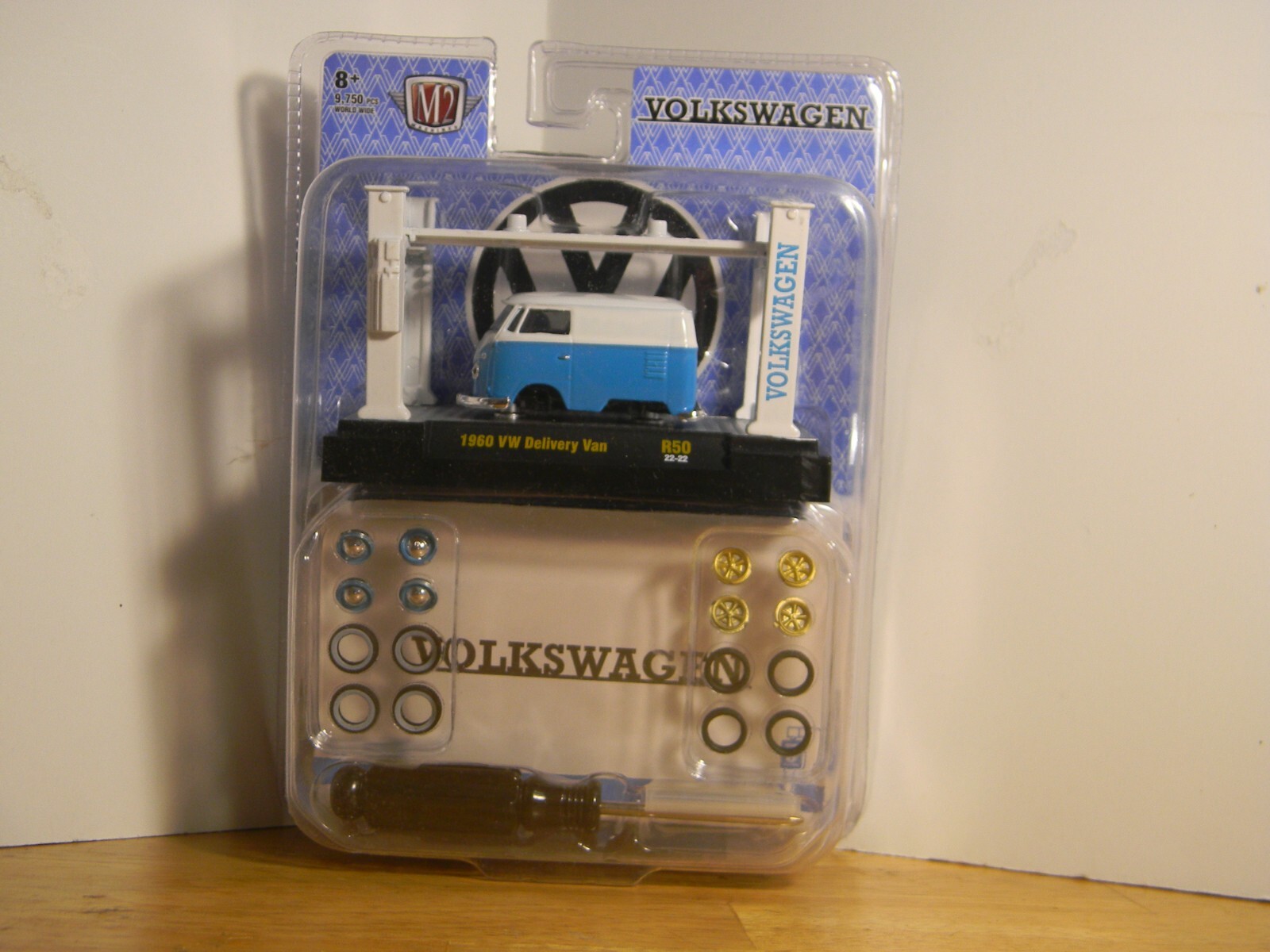 2022 M2 Machines Model Kit , R50 “1960 VW Delivery Van {Kombi)” 22-22, Unopened