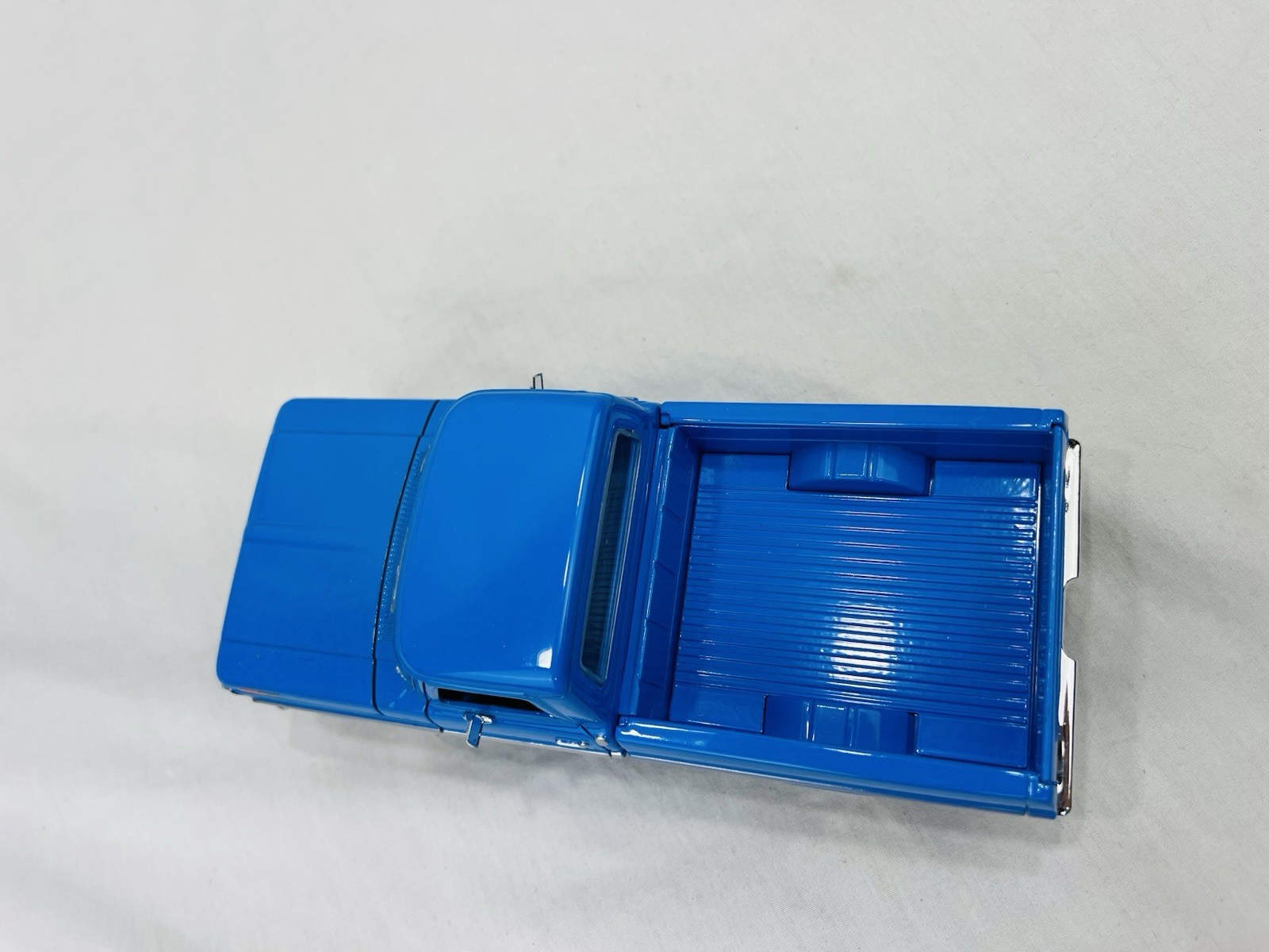 No Box Motormax 1972 Ford F-100 Pickup Truck 1:24 Light Blue
