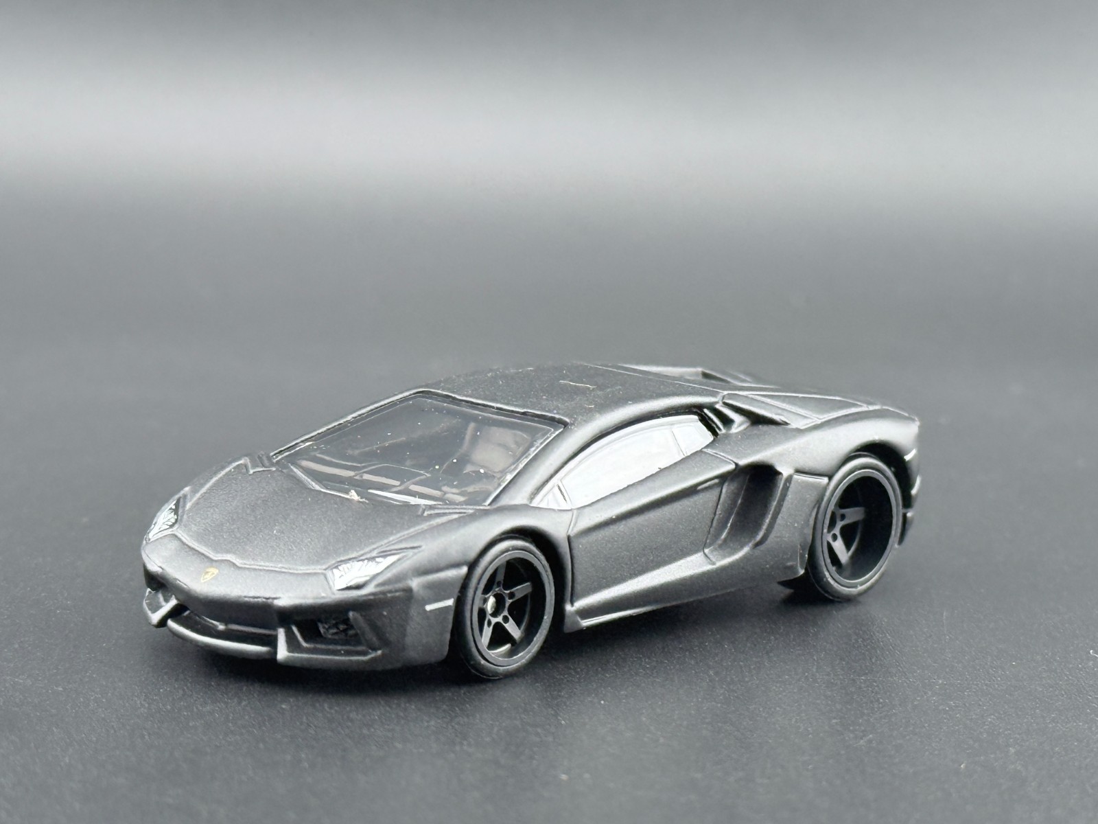 Hot Wheels Lamborghini Aventador Coupe Fast & Furious HNW46-956 P 1/64