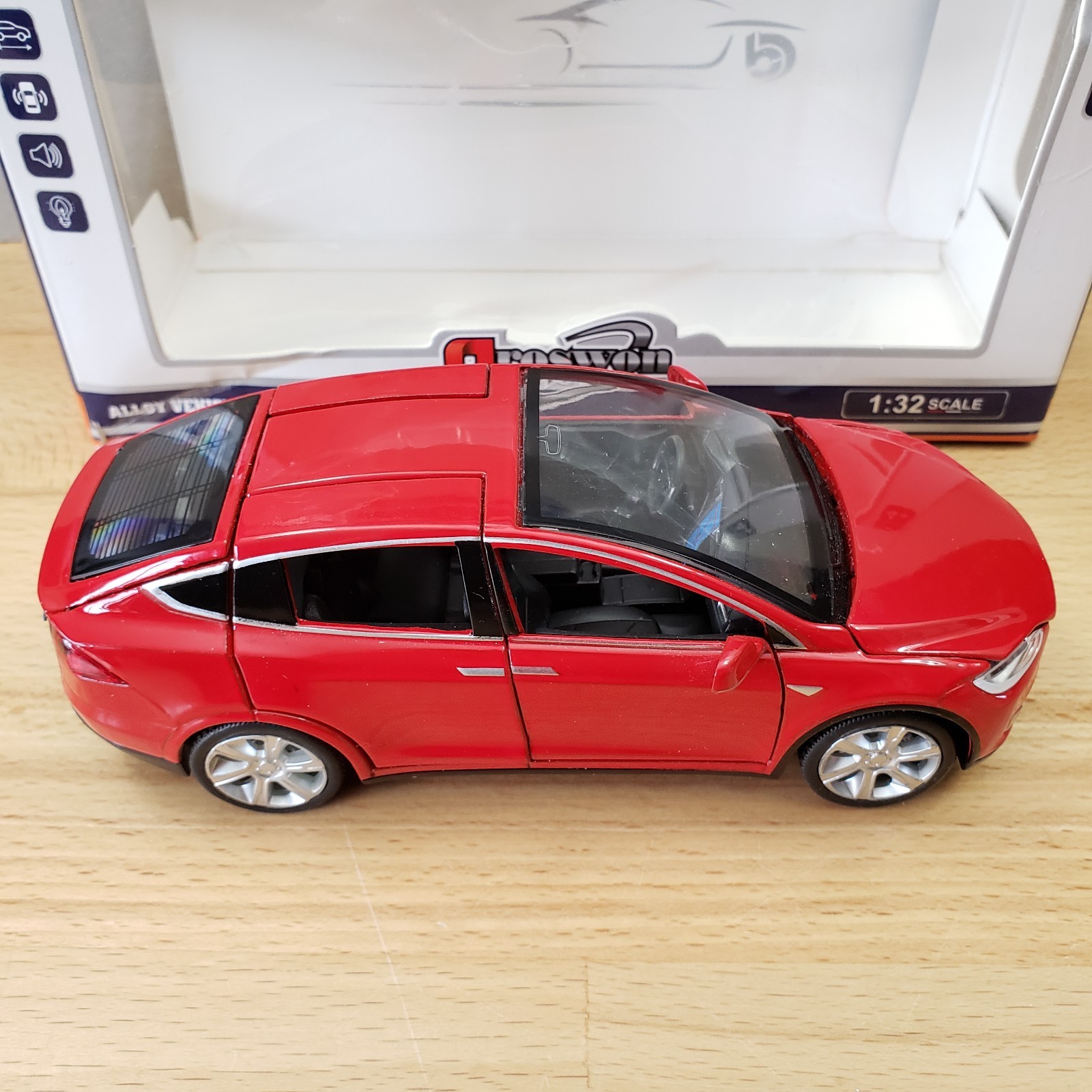 Proswon 2016-2017 Tesla Model X 90D Diecast 1:32 Working Lights & Sound