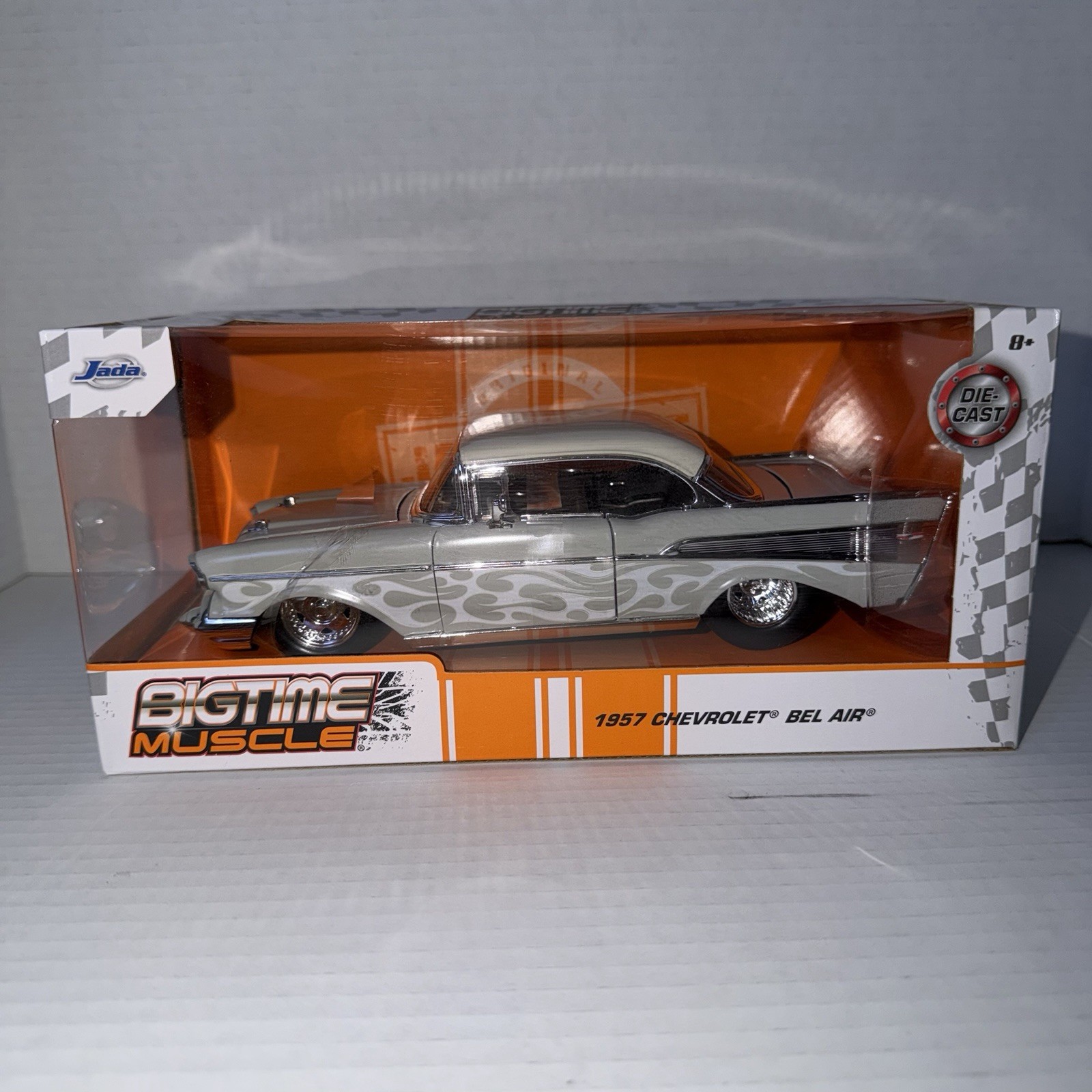 JADA BIGTIME MUSCLE 1957 Chevrolet Bel Air Hard Top 1:24 Grey w/ Flames NIB