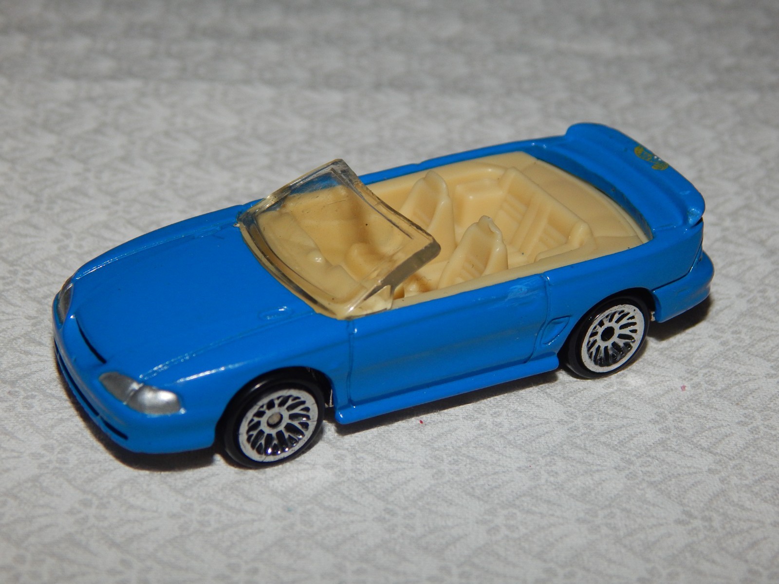 Hot Wheels 1996 Mustang GT Convertible ~ Light Blue Exclusive