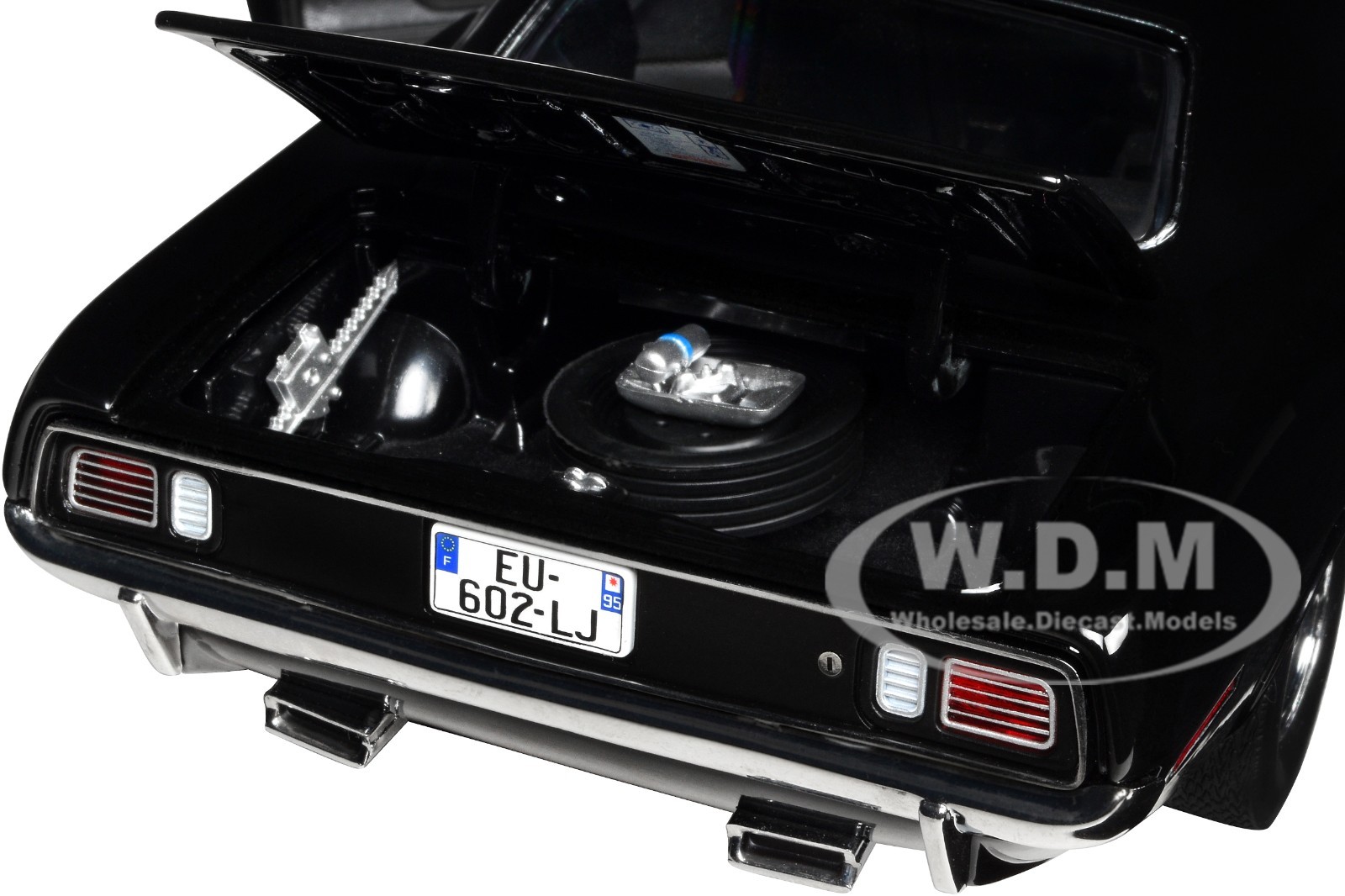 PLYMOUTH BARRACUDA BLACK “JOHN WICK CHAPTER 4” 1/18 DIECAST BY HIGHWAY 61 18045