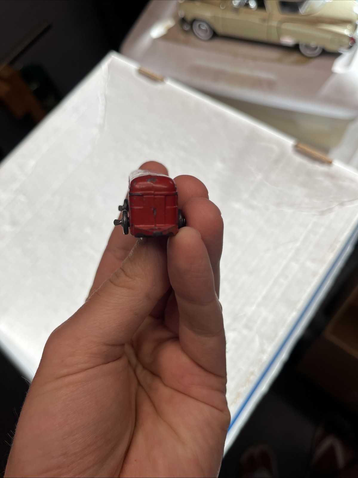 VINTAGE-RARE- Red Diecast 1940s Coach Bus 2.5”