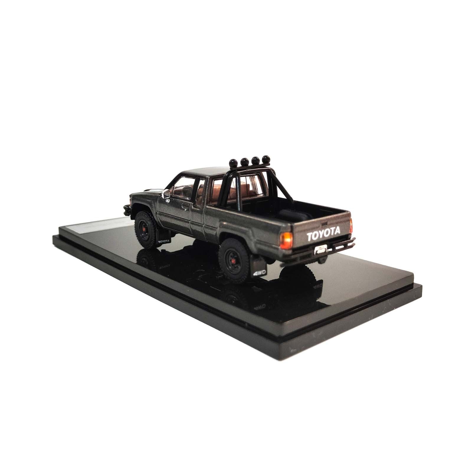 1:64 Scale Toyota Hilux Gray Diecast Model Car Collection Gift Children Toy