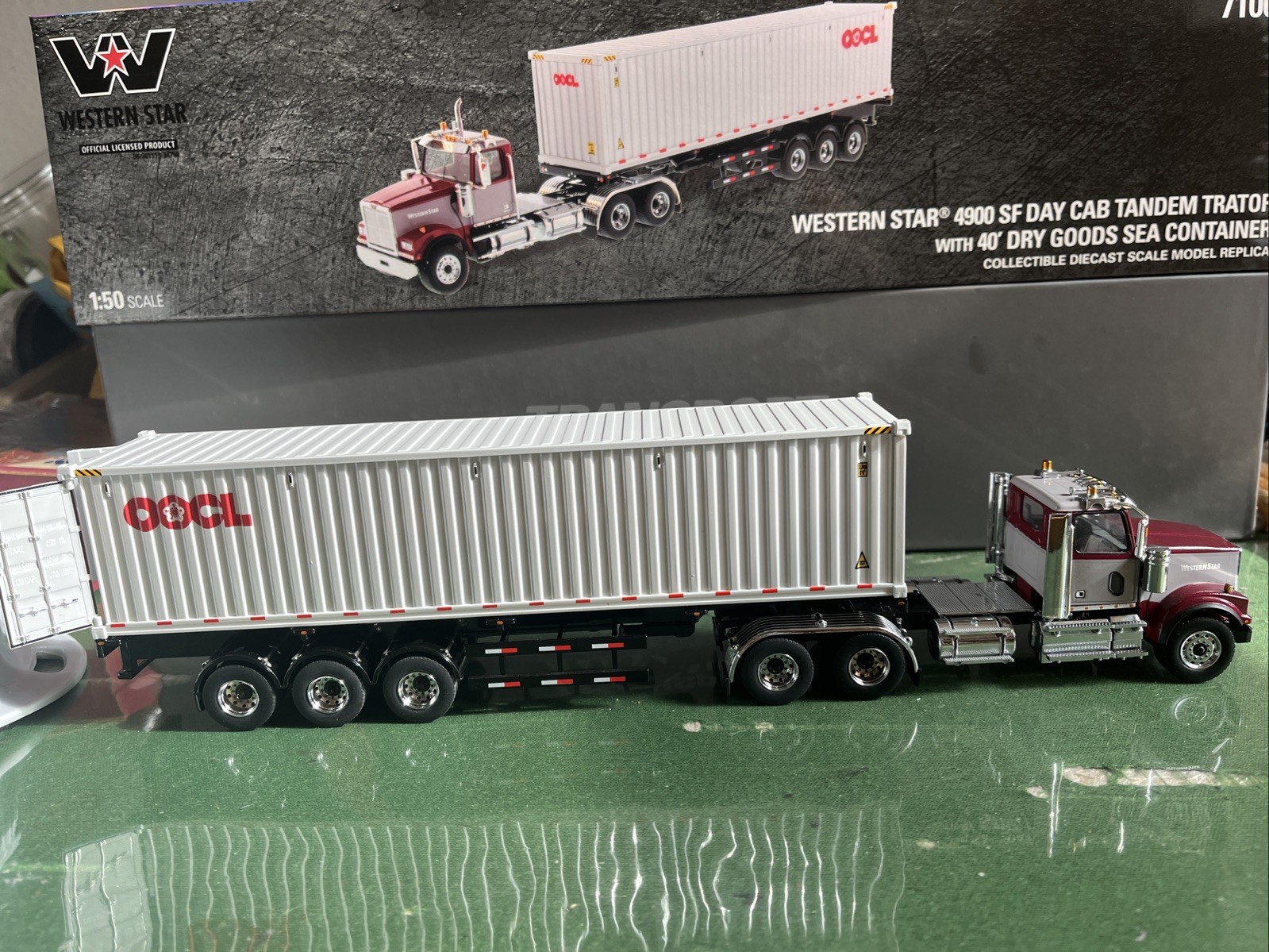 DieCast Masters 71064 1:50 Western Star 4900 SF Day Cab Tandem Tractor