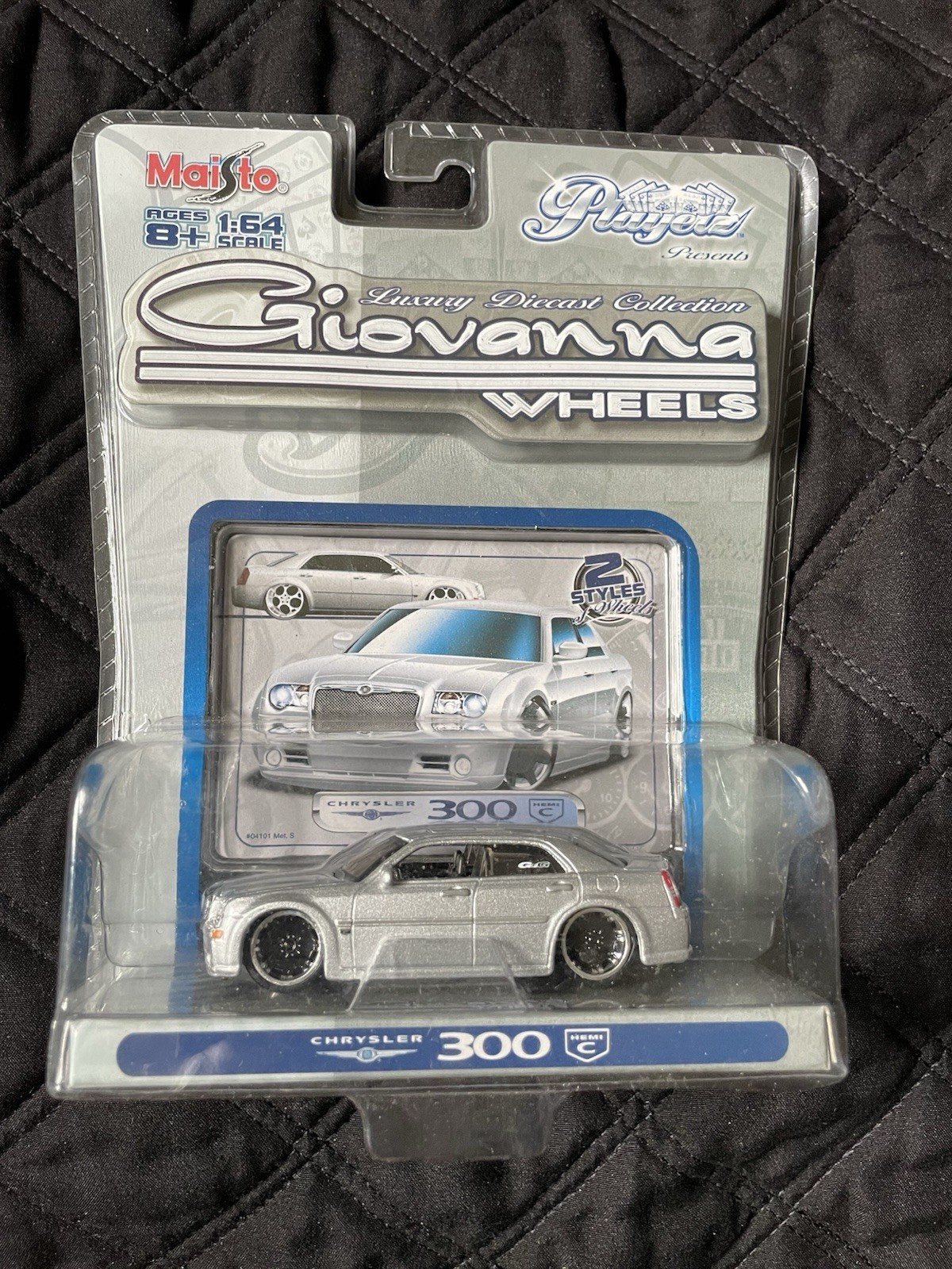 Very rare Maisto 1/64 Giovanna Wheels Chrysler 300C Hemi Silver Diecast Car