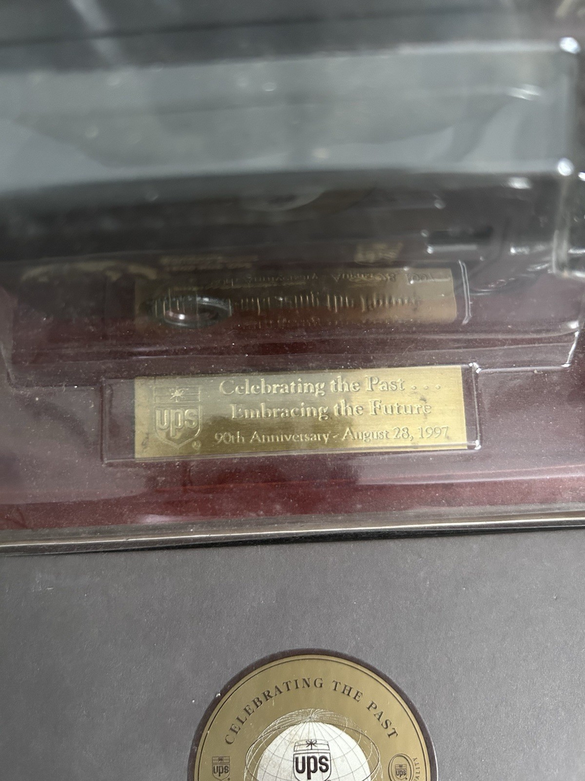 UPS 90th Anniversary 1997 Package Diecast Truck 1:100 Limited unopened
