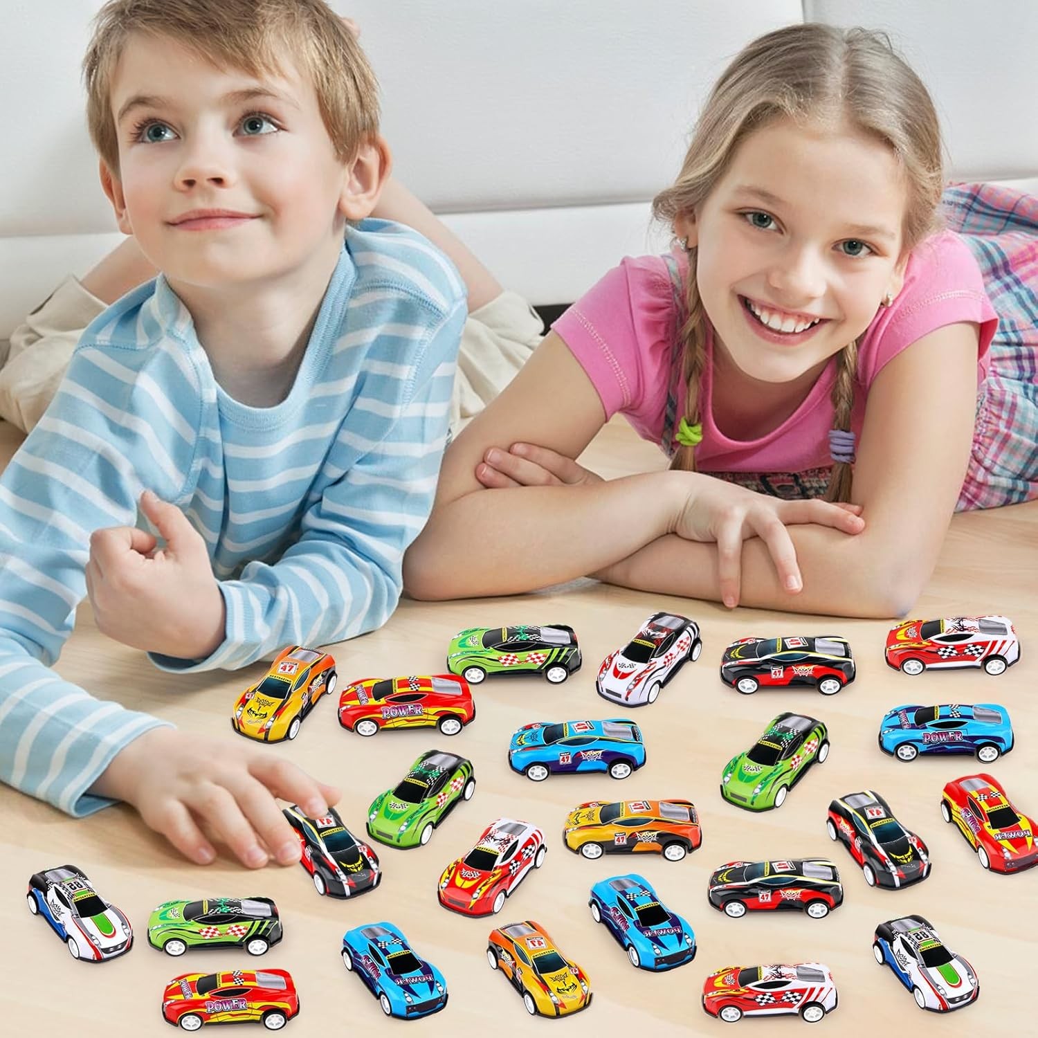 Mini Pull Back Cars for Kids Toddlers Child Party Favors Random Pattern