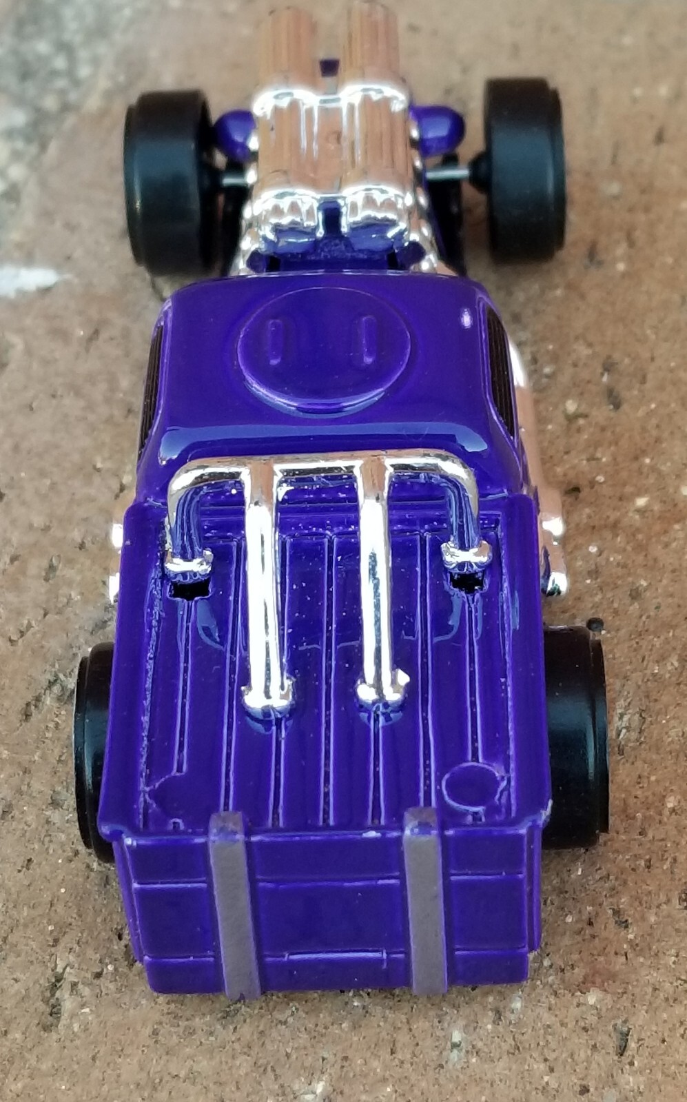 Maisto Leadslinger 1:64 Scale LOOSE Purple 