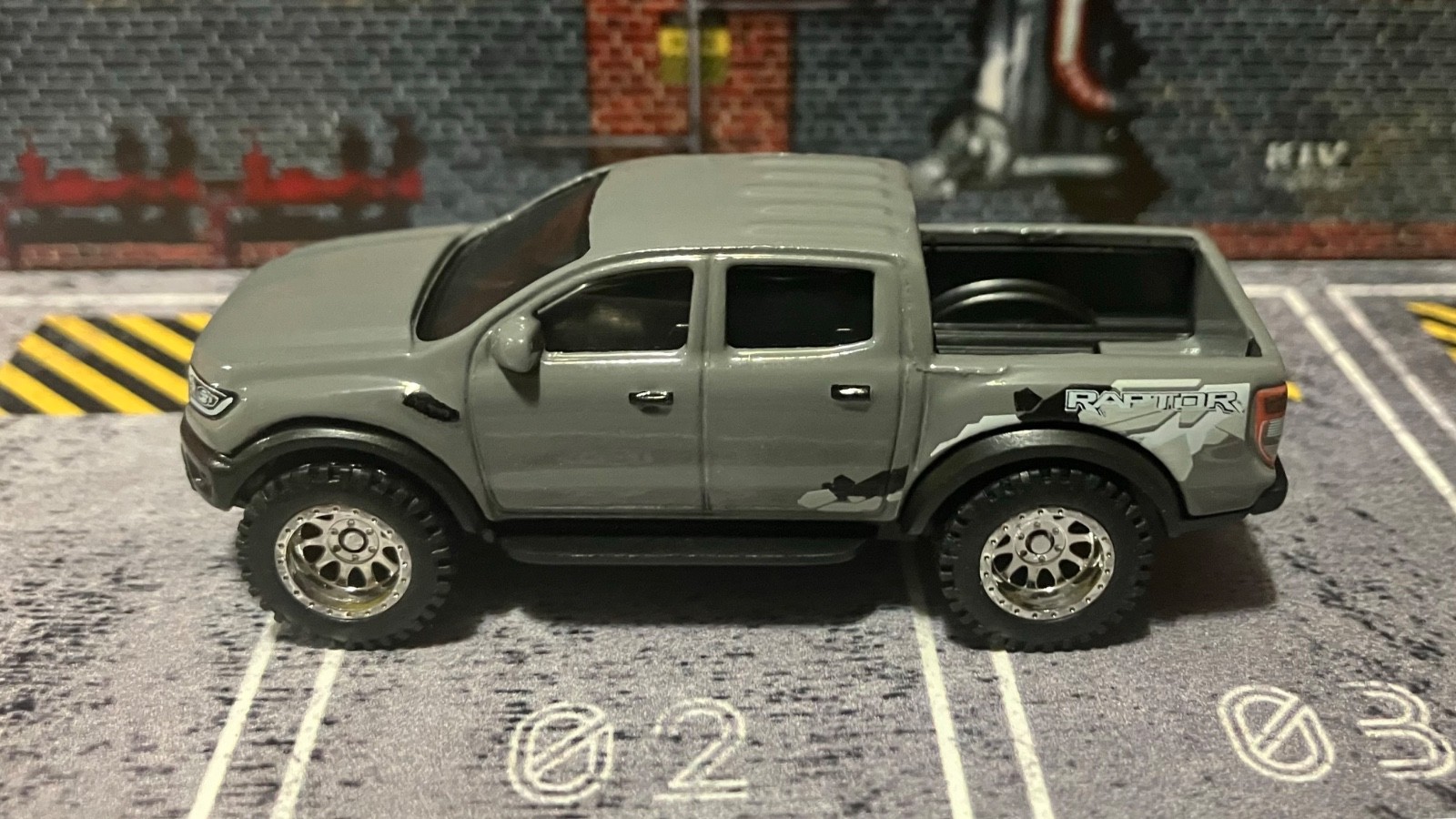 CUSTOM Gray ’19 Ford Ranger Raptor • Chrome Real Riders • 2026 Hot Wheels