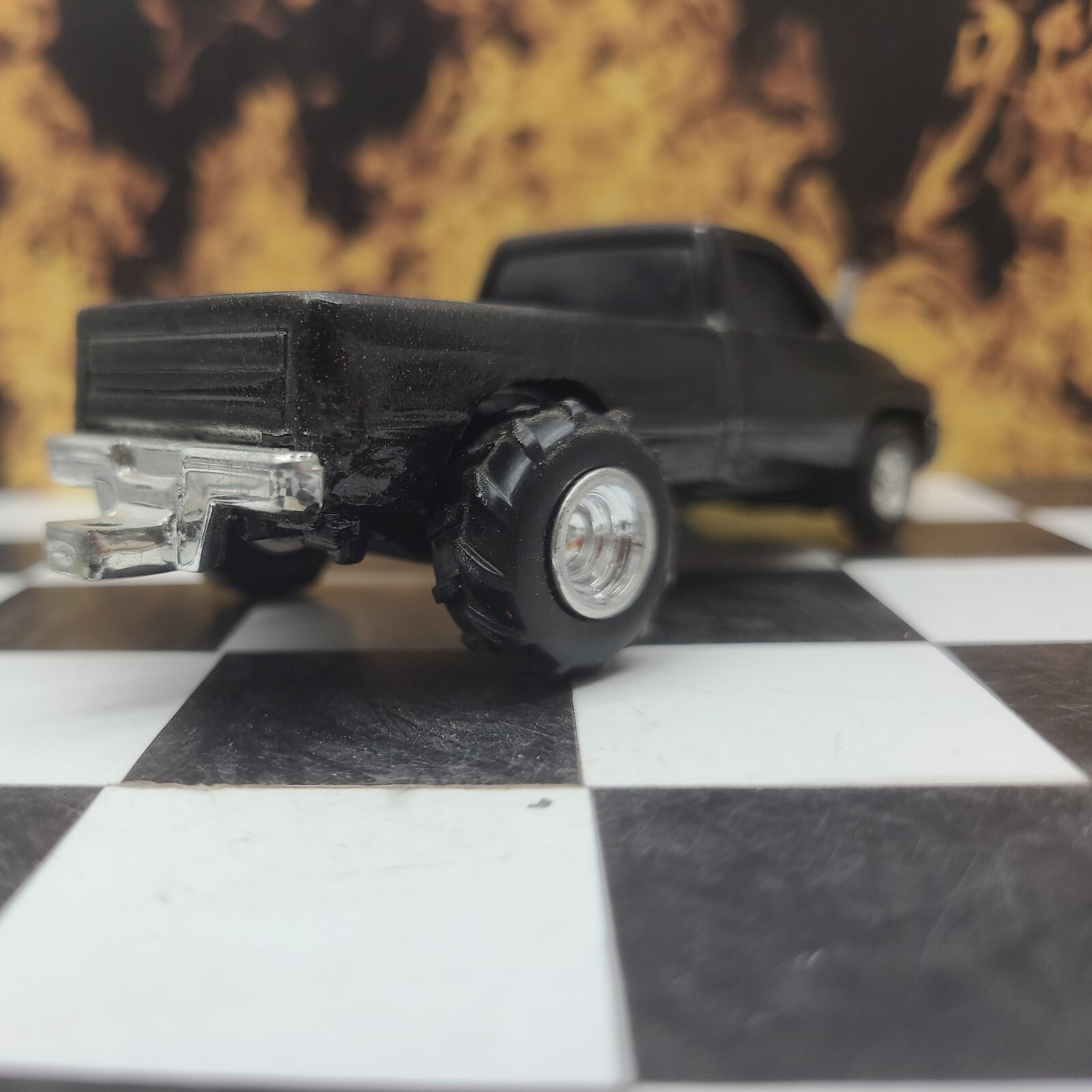 CUSTOM BUILT 1:64 2nd Gen DODGE HOT ROD Pro PULLING TRUCK Pull Puller Ertl 2wd