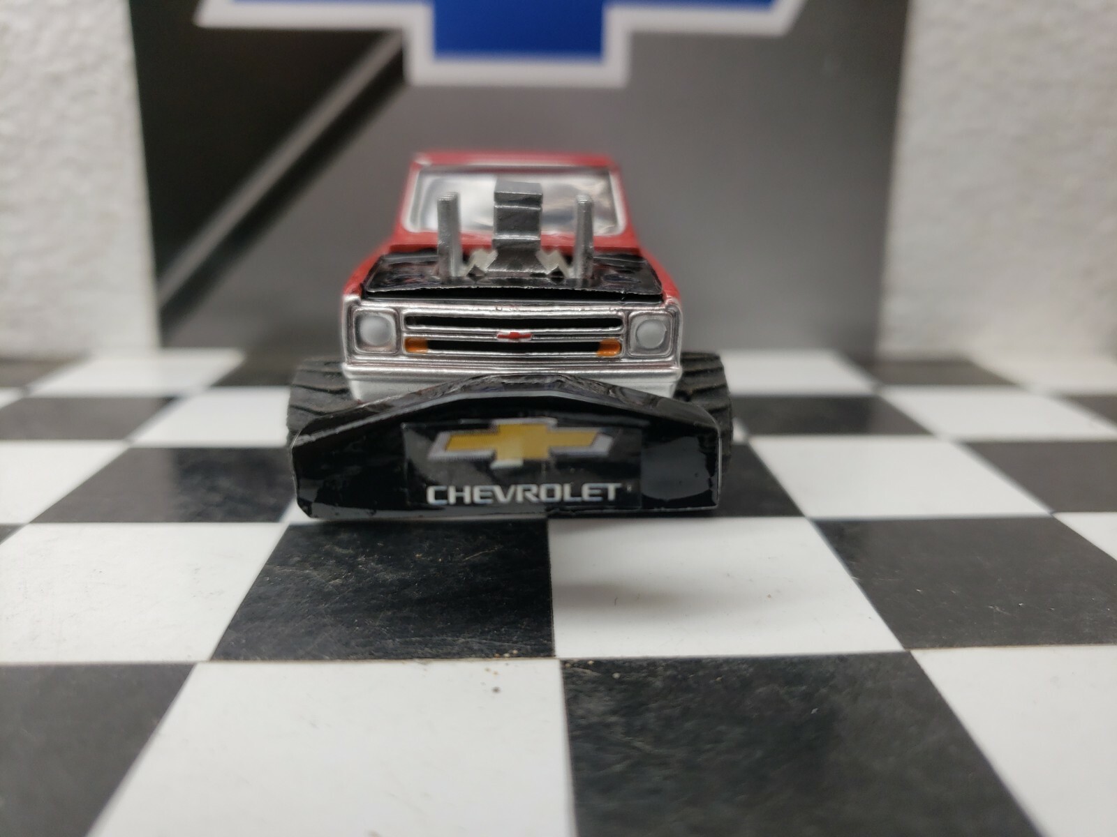CUSTOM BUILT 1:64 C10 GreenLight 1972 HOT ROD PULLING TRUCK puller CHEVEROLETdcp