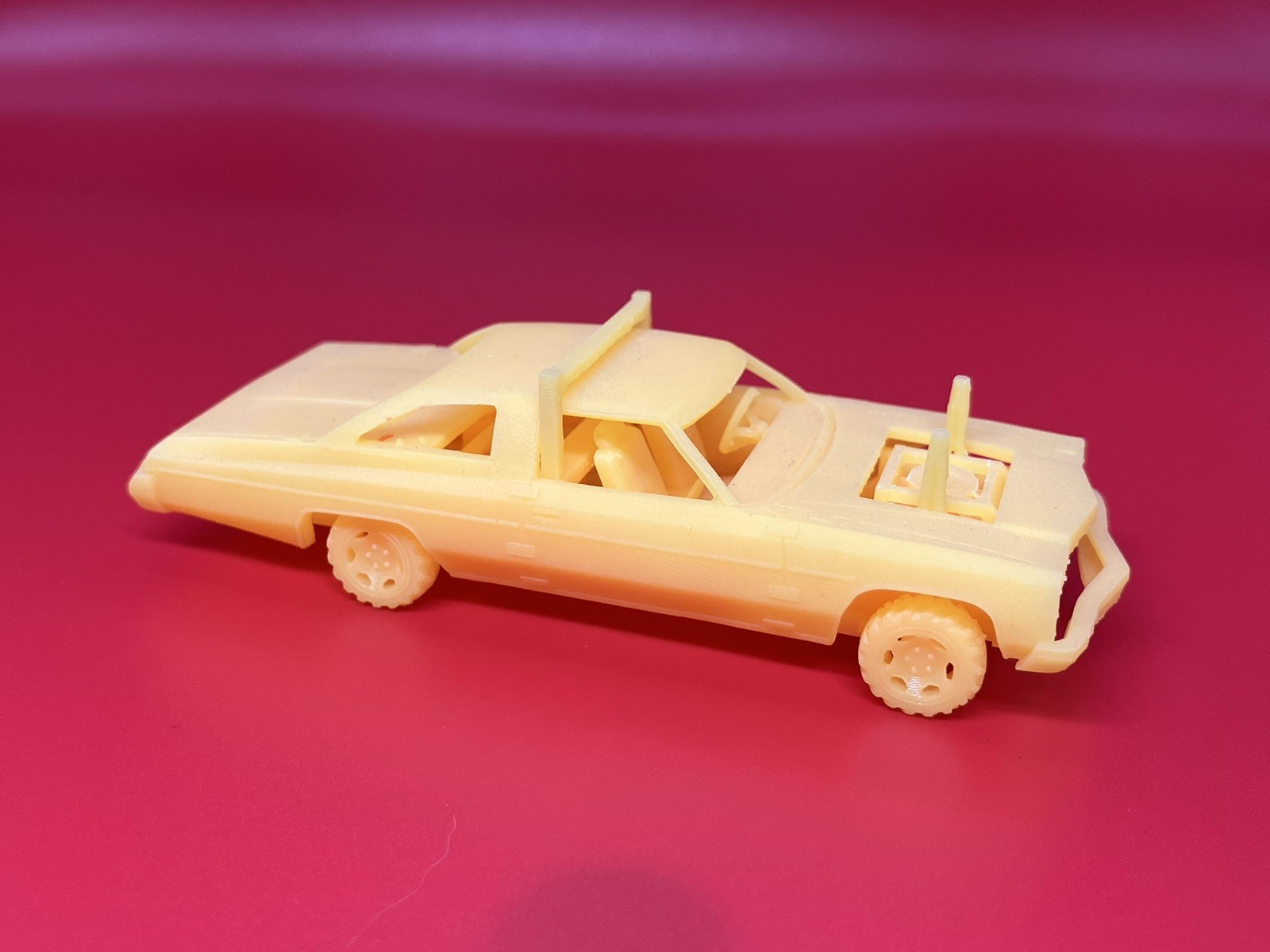 1/64 Scale 3D Printed 1973 Chevy Caprice Demo Derby Car For Diecast Diorama