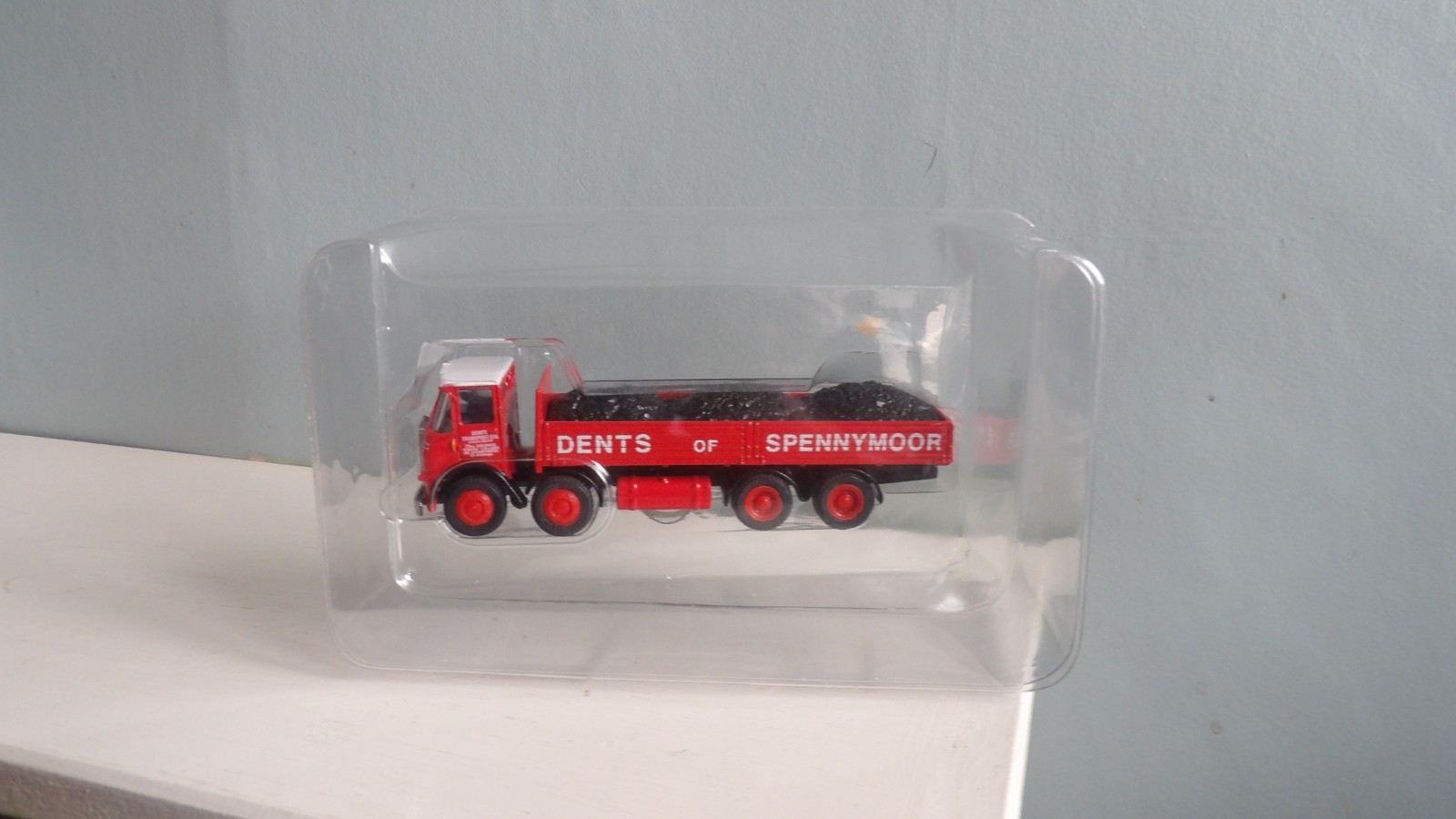 E.F.E. CODE 13101 DENTS OF SPENNYMOOR ATKINSON 4 AXLE DROPSIDE LORRY WITH LOAD.