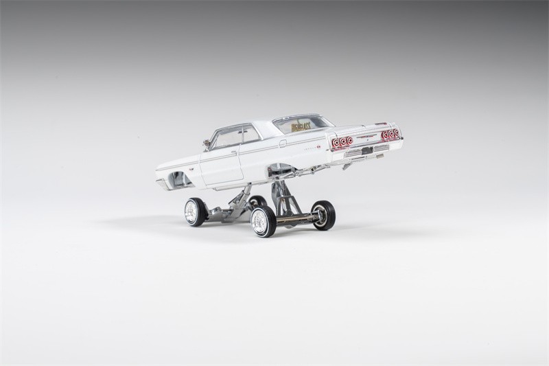 97M 1:64 Corona Impala SS 1964 LowRider Diecast Model Car