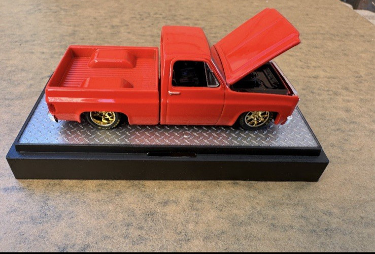 M2 1976 GMC Sierra Grande 15-Custom Red Squarebody, No Box, 1:64 Scale