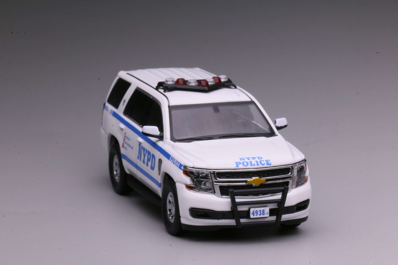 596 1:64 Tahoe Alloy car Model Collectible Ornament Gift