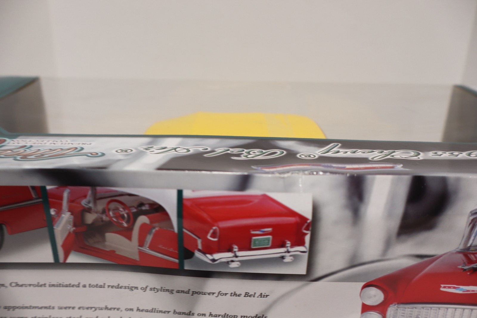 1955 Chevy Bel Air 1:18 Scale Yellow Motor Max Timeless Classics Diecast BOX DMG