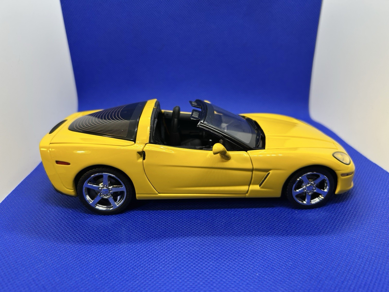Franklin Mint 2006 Corvette C6 LE 680/1000 S11E150
