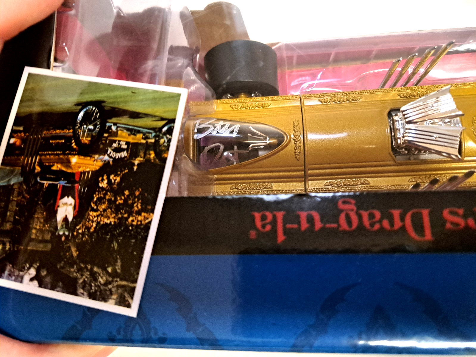 MUNSTERS DRAGULA 1/18 Scale DieCast Signed