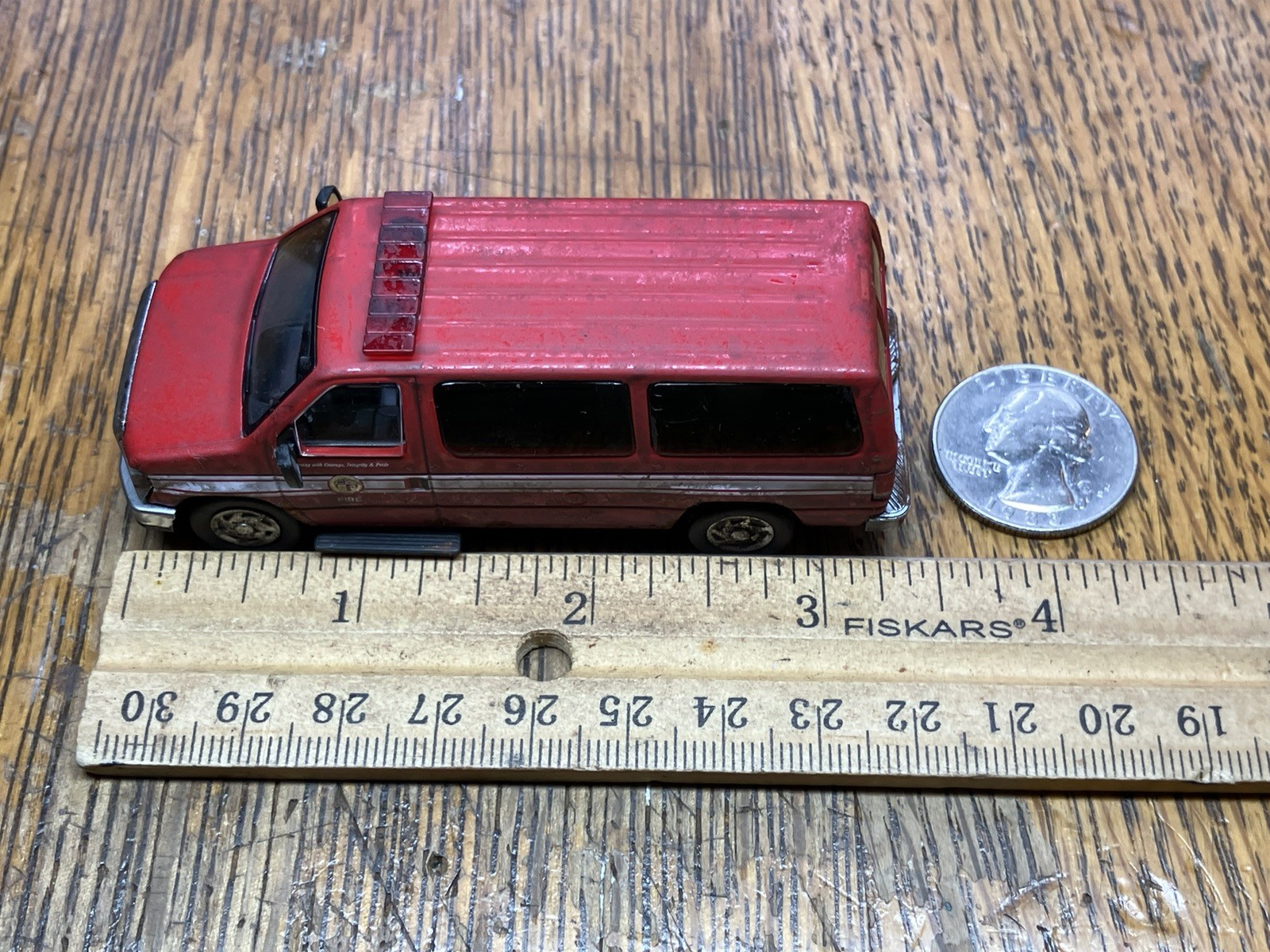 Ford E-350 LAFD Van Weathered Rusty Fire Truck 1/64 596 Diecast Custom Beater