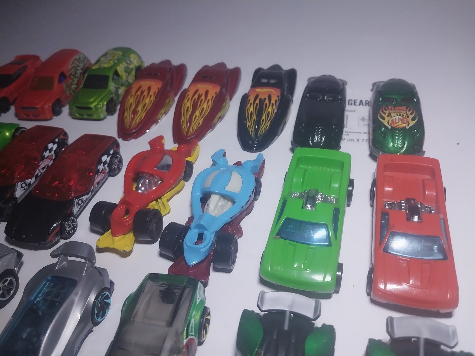 Lot Of 28 Mixes Hot Wheels Cars Please See Photos