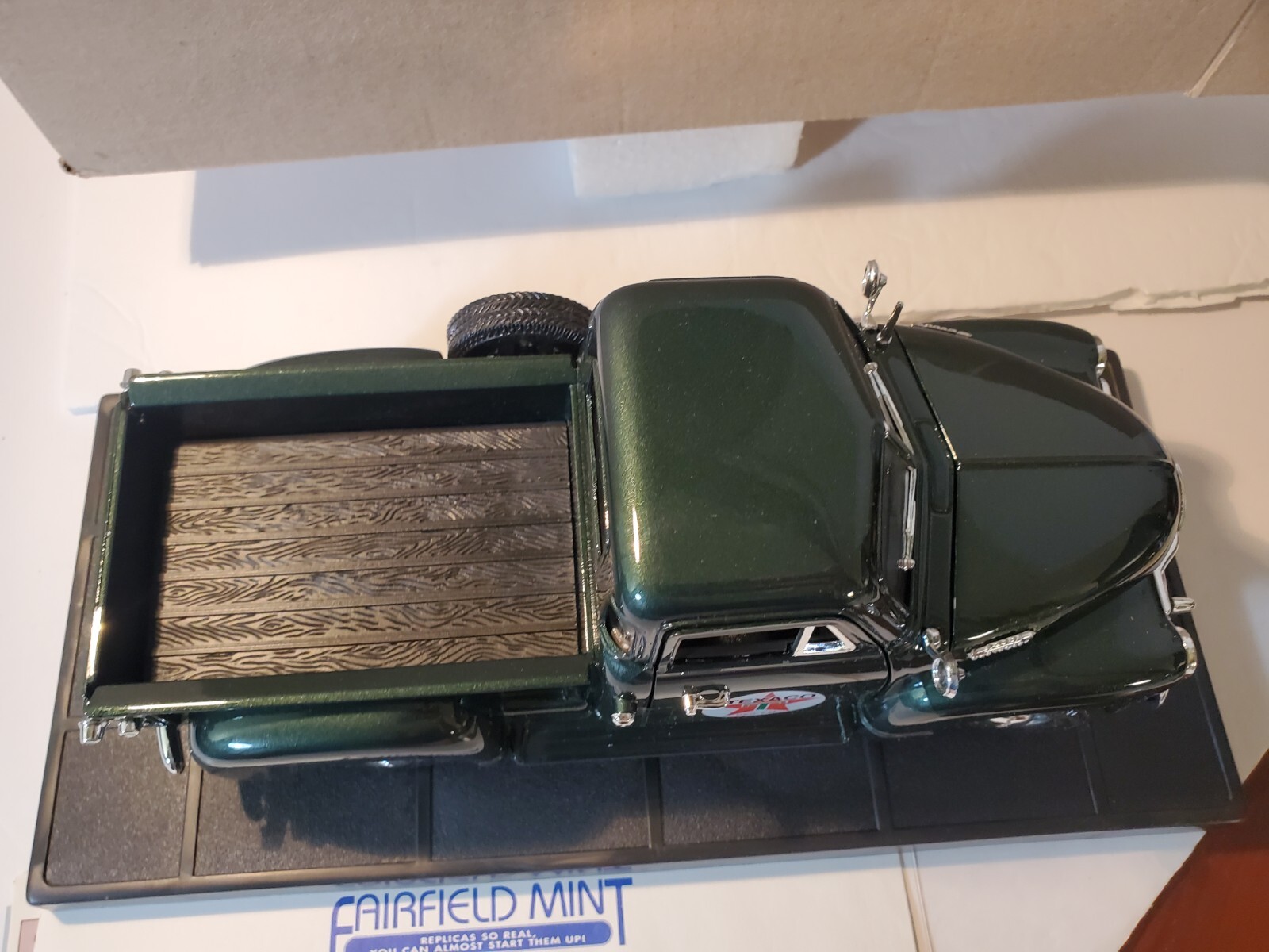 Vintage Fairfield Mint 1953 Texaco Chevy Pick-Up Dark Green Metallic OB & Papers
