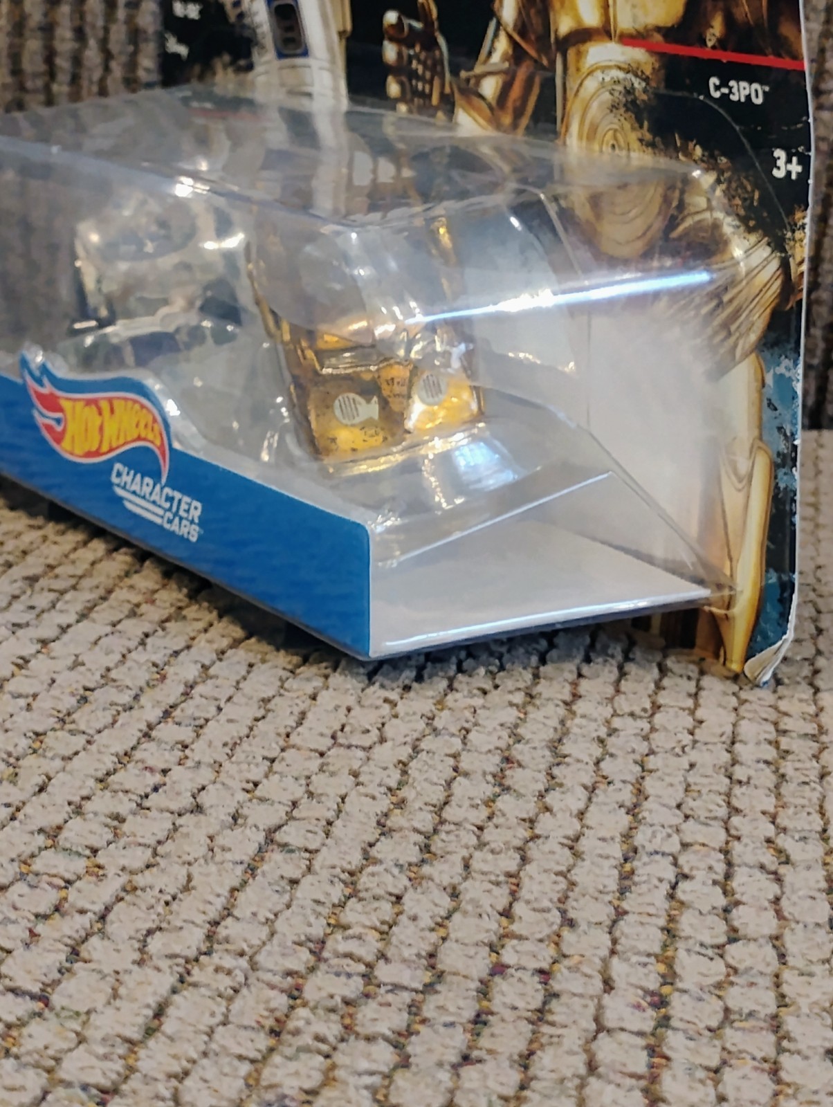 Hot Wheels Star Wars R2-D2 & C-3PO 2014 1:64 Diecast Car Set New in Packaging