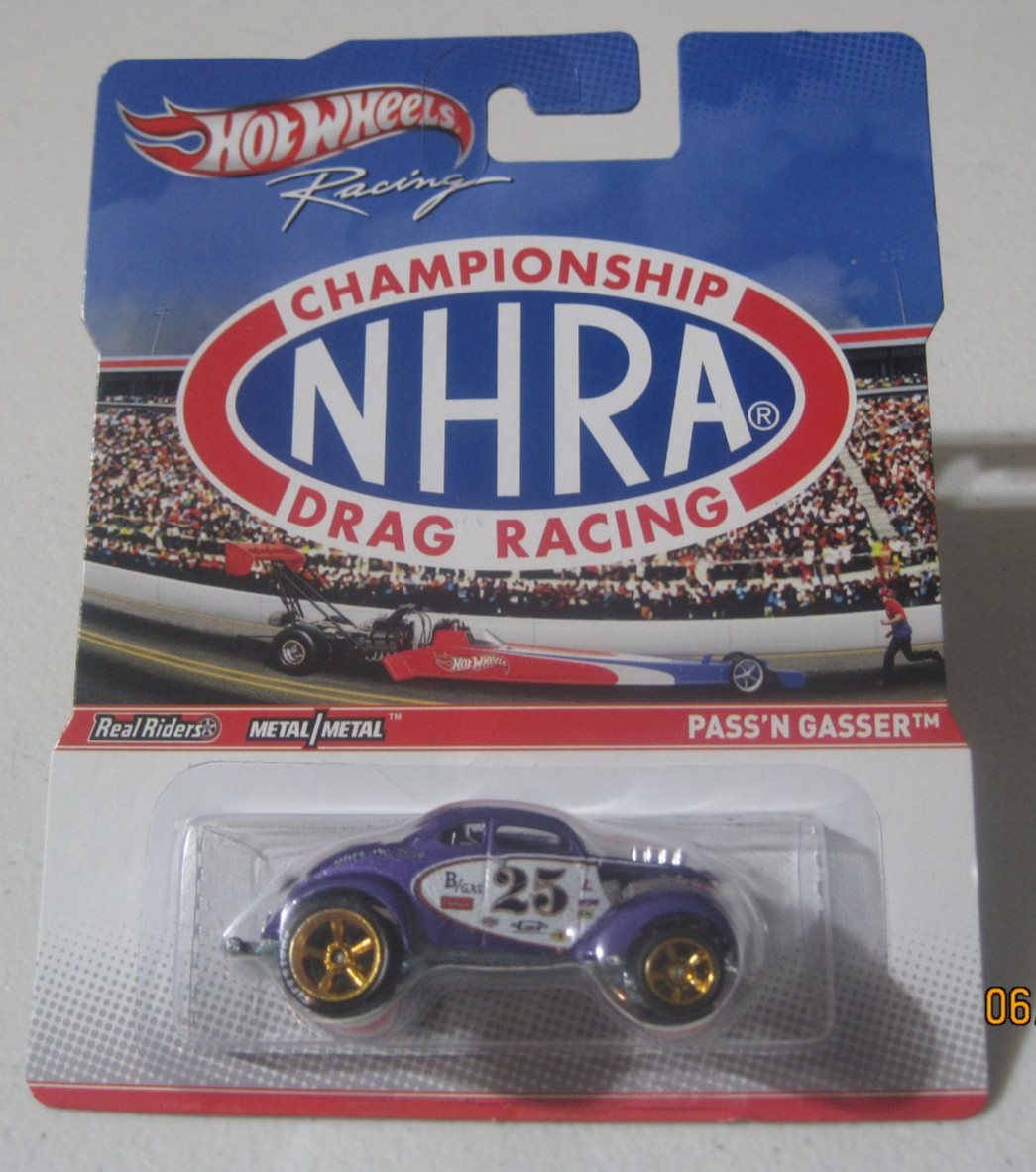 HOT WHEELS RACING CHAMPIONSHIP NHRA DRAG RACING PASS’N GASSER 2011 *RARE*