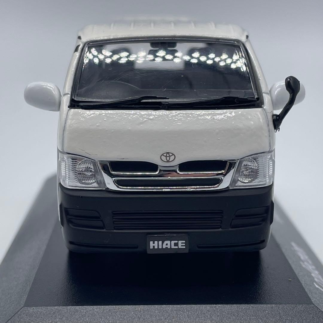 KYOSHO Jcollection TOYOTA HIACE VAN 2005 1/43 Model Car White Diecast 15+