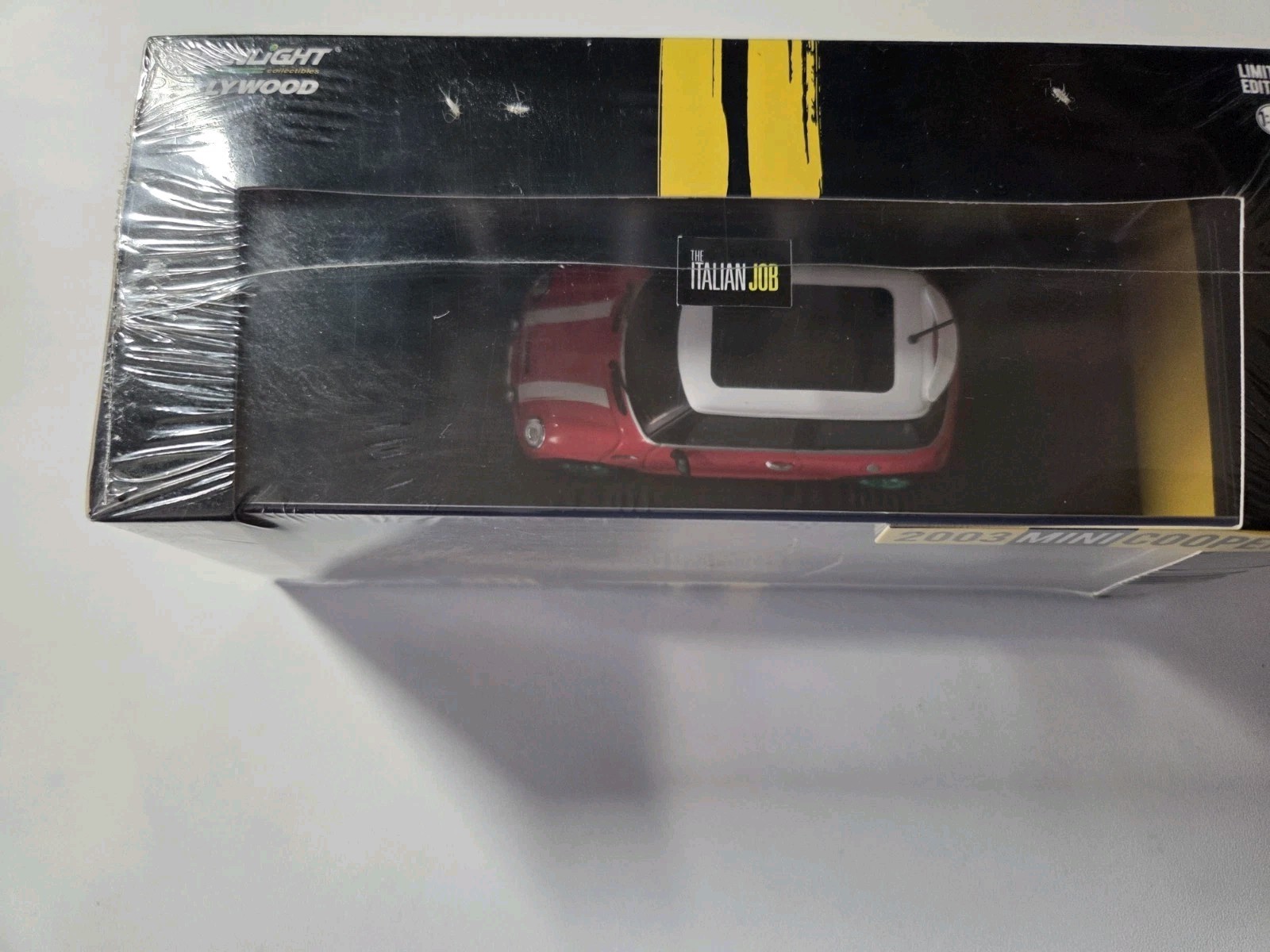 GreenLight The Italian Job 2003 Mini Cooper S – 1:43 Diecast CHASE! 3 Car Set