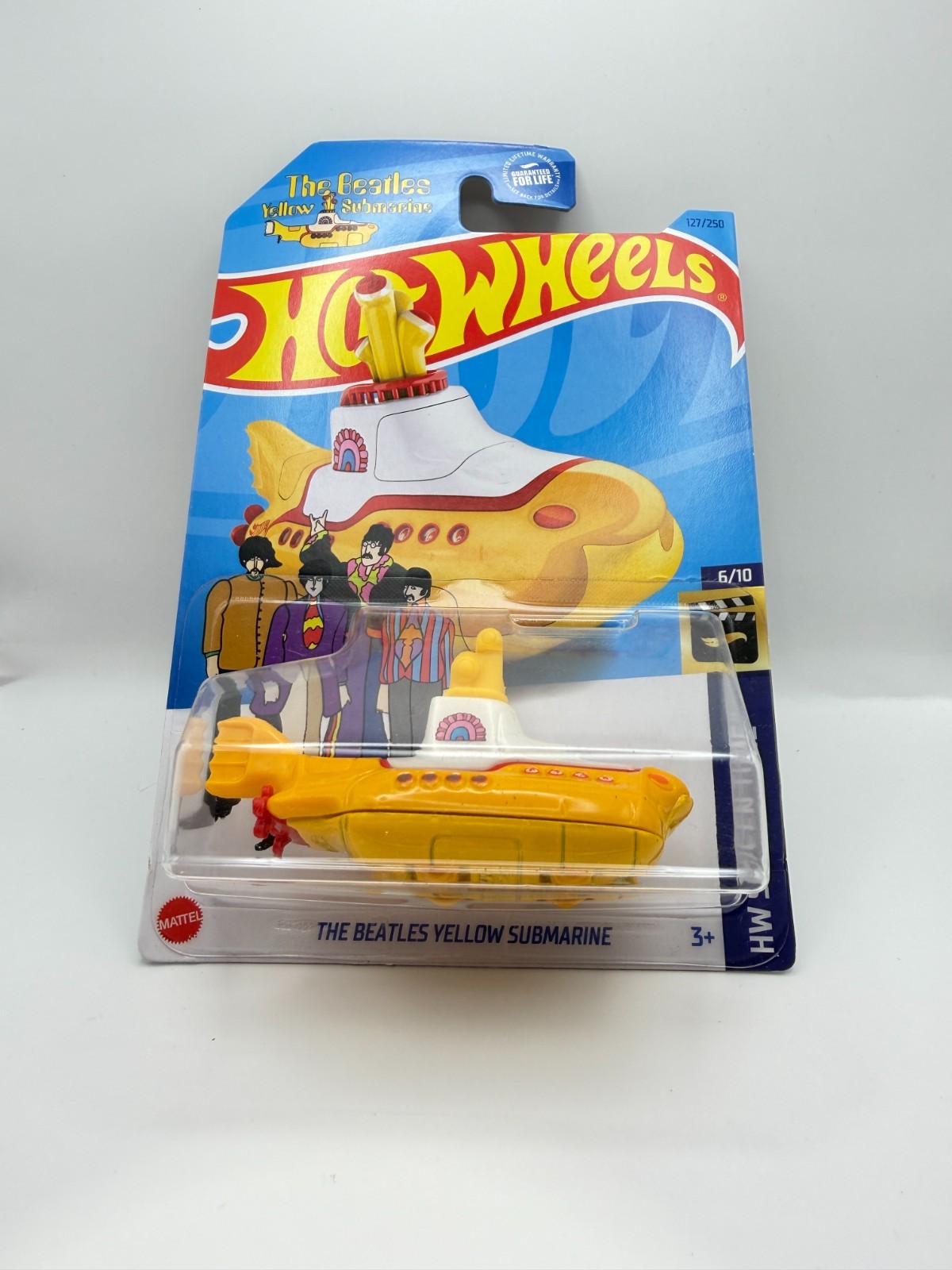 Hot Wheels 2017/18 The Beatles Yellow Submarine HW Screen Time