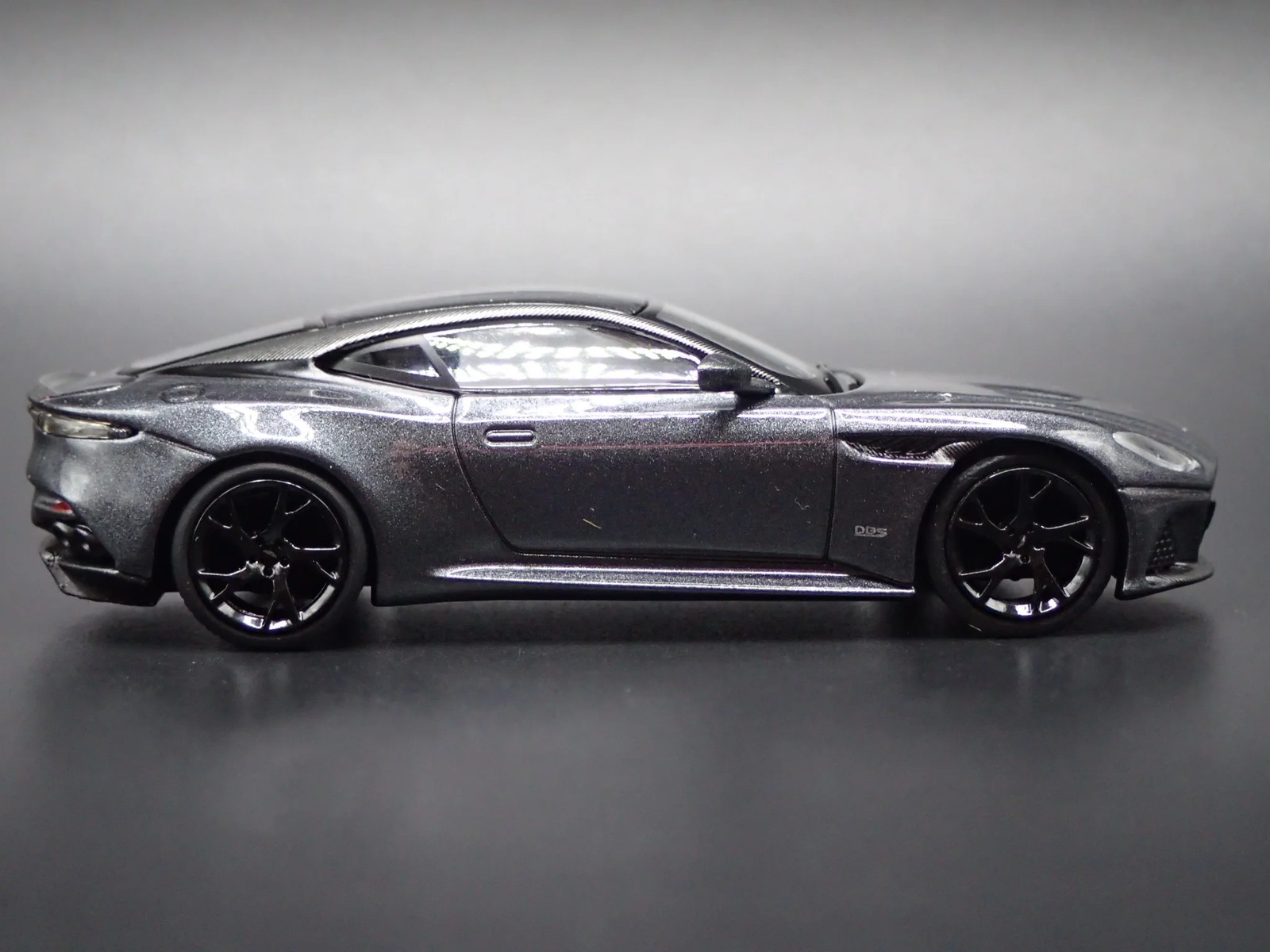 2018-2024 ASTON MARTIN DBS 007 NO TIME TO DIE GRAY 1/64 SCALE DIECAST MODEL CAR