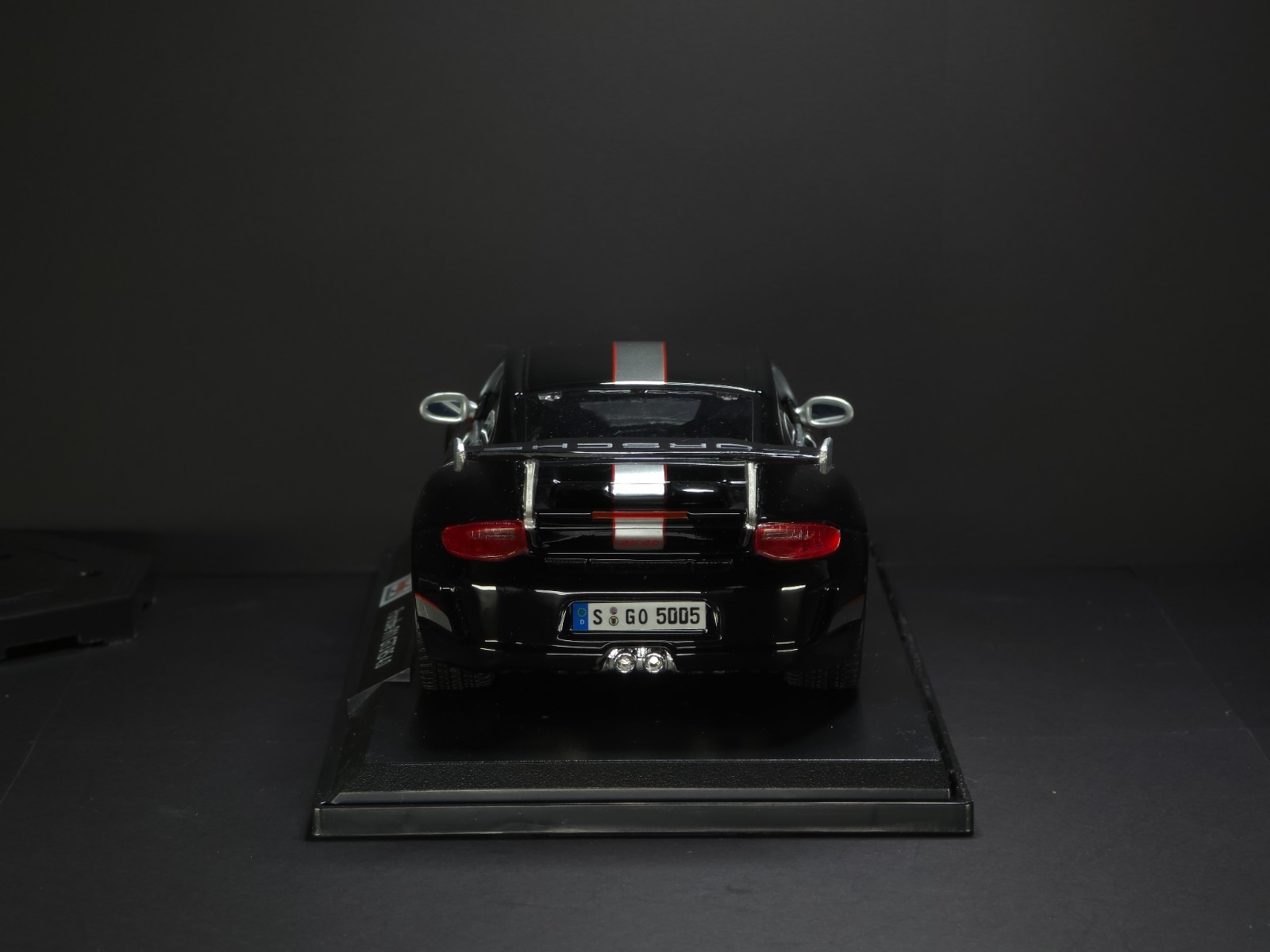 Porshe 911 GT3 RS 4.0 1:18 Maisto Exclusive Style Special Edition – Black