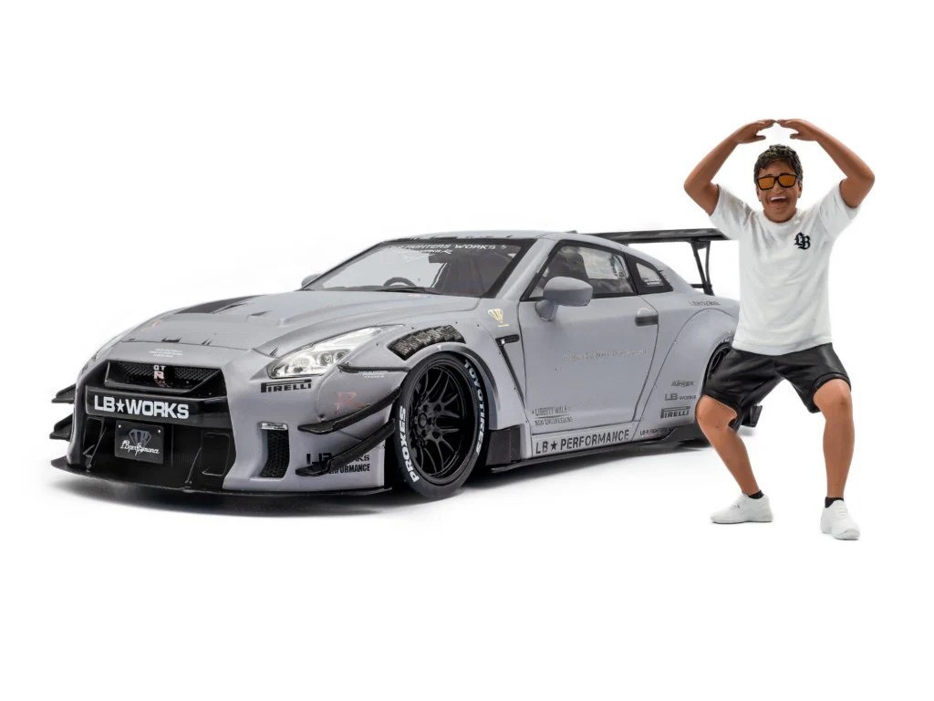 SOLIDO S1805821 NISSAN GT-R (R35) W/ LIBERTY WALK BODY KIT 2.0 2024 1/18