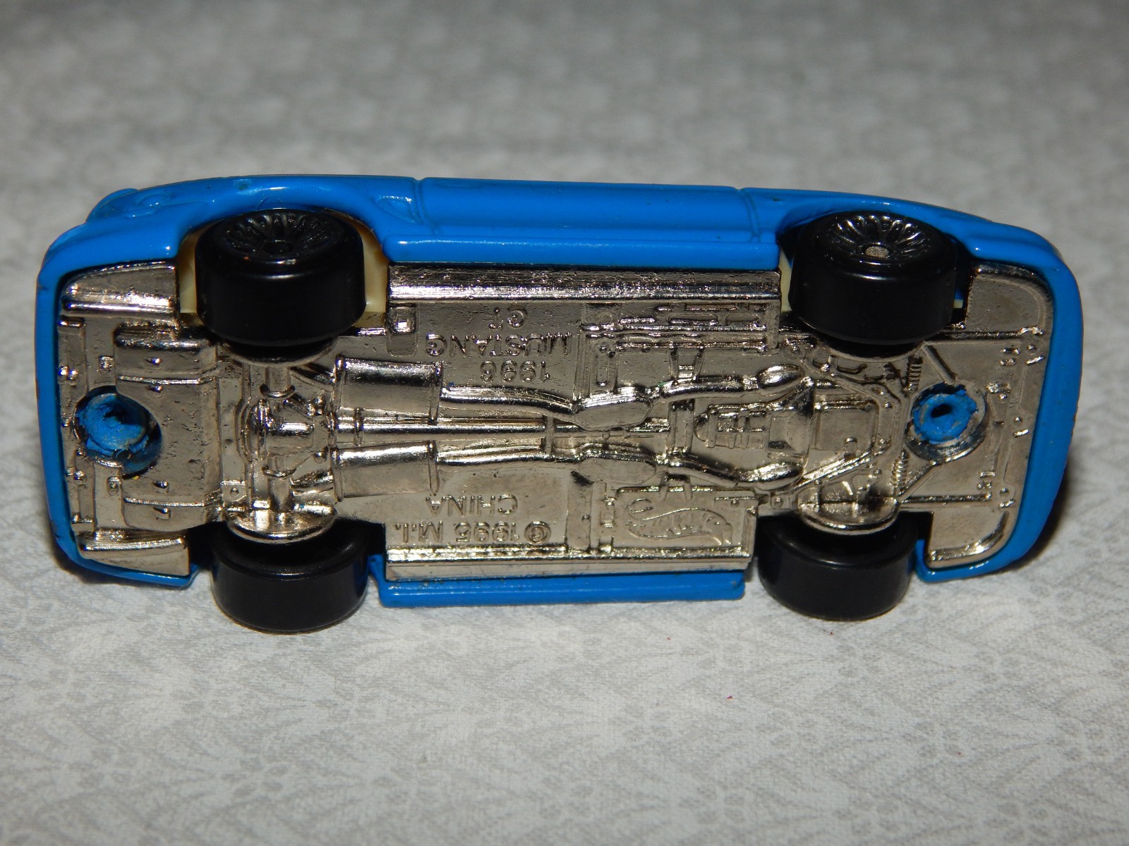 Hot Wheels 1996 Mustang GT Convertible ~ Light Blue Exclusive