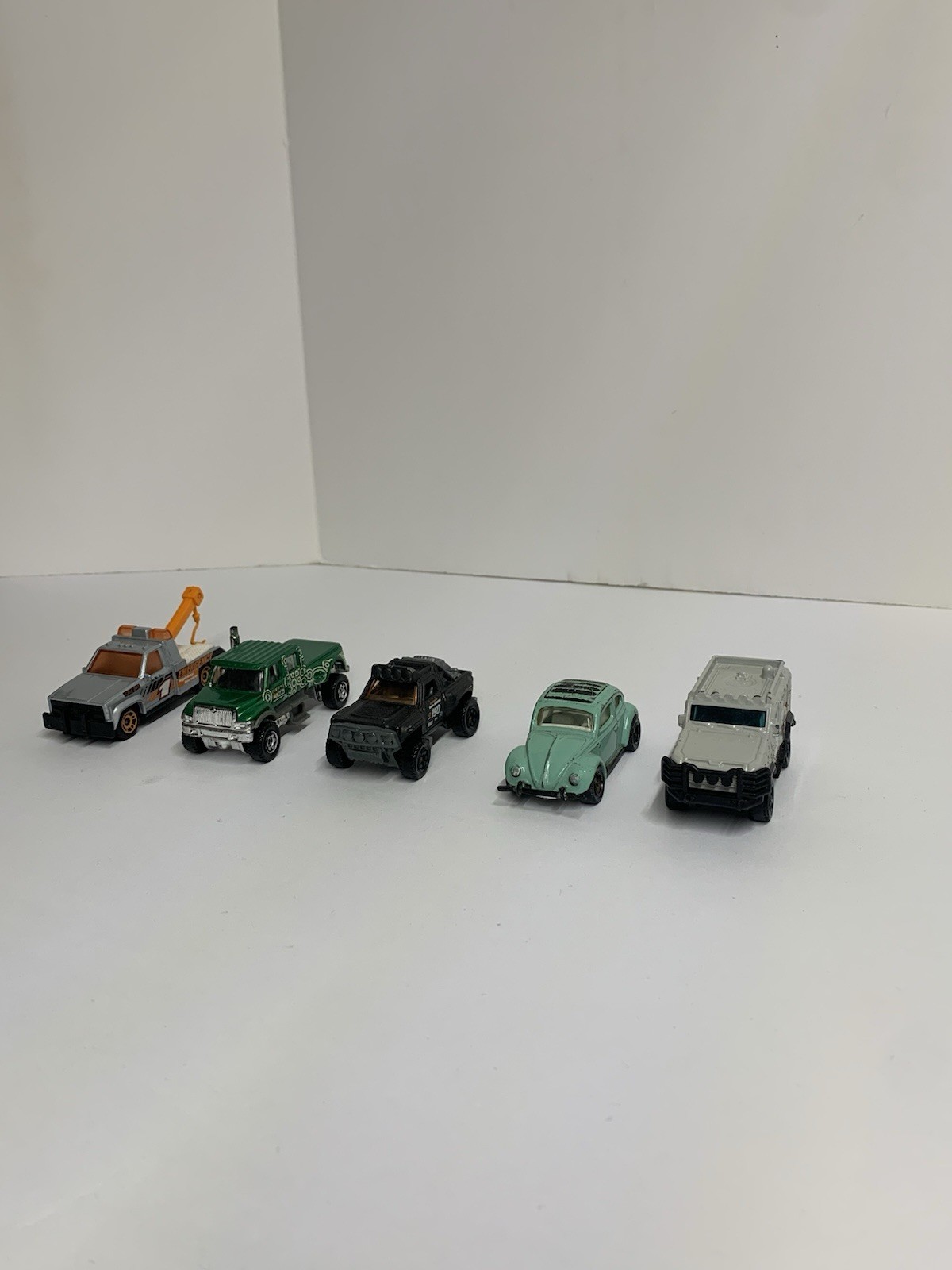 Lot Of 5 Toy Cars Matchbox Die-cast And Plastic Preowned Good Condition (26598)