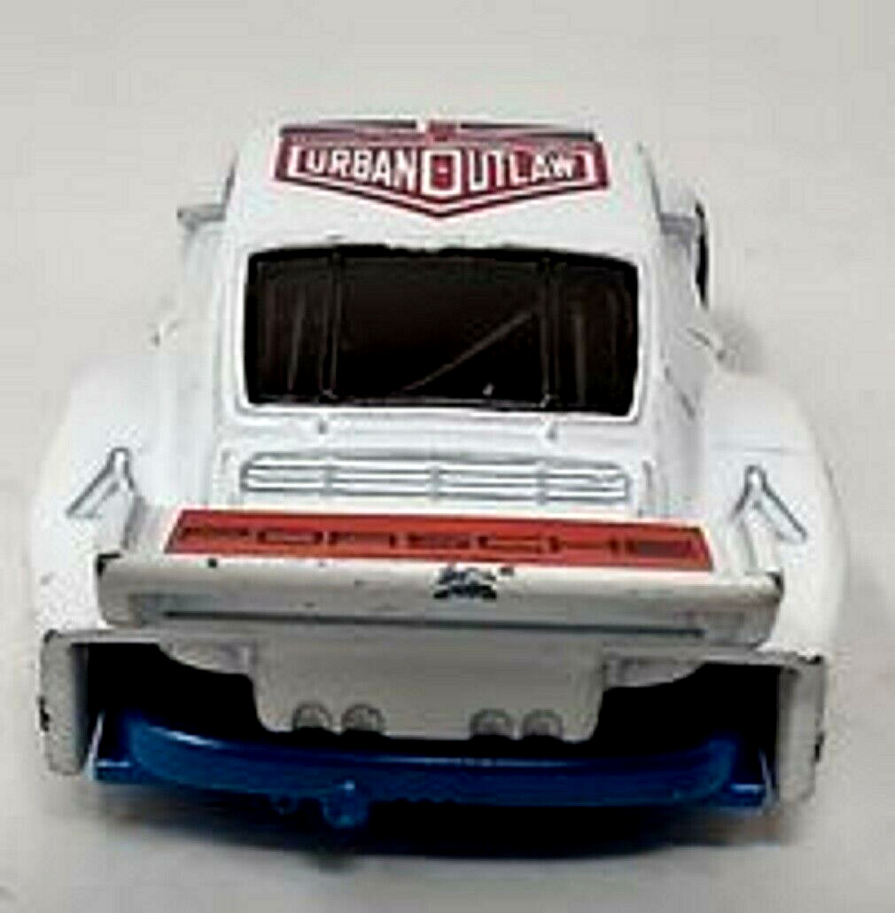 Hot Wheels 2020 Mattel Diecast Car Porsche 935 GRX60 Urban-Outlaw White Car
