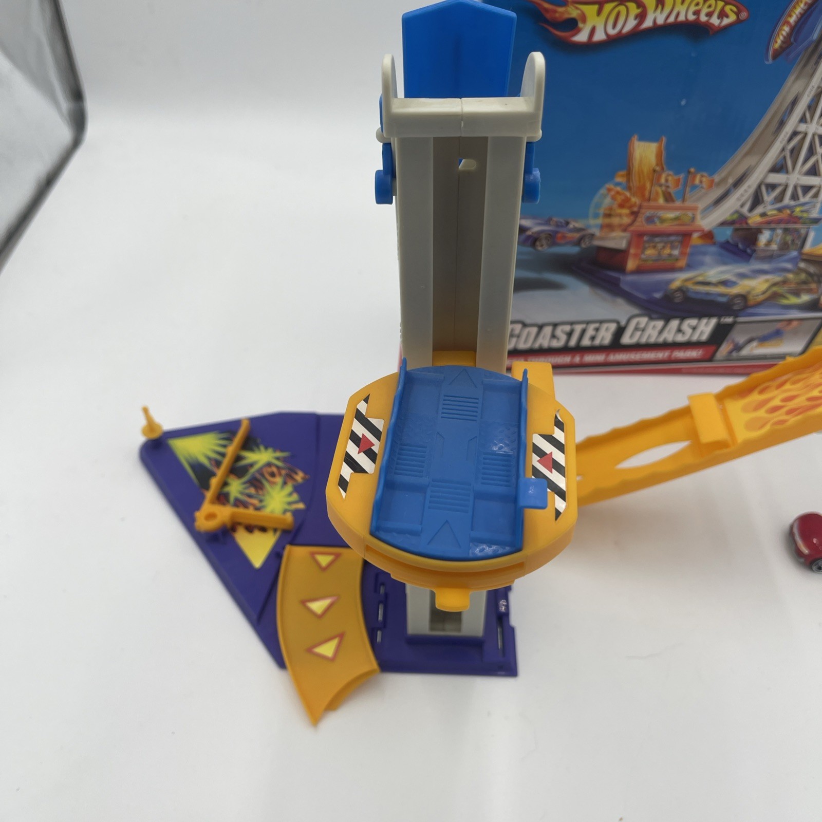 2007 Hot Wheels “Coaster Crash Flip-N-Go” Play Set By Mattel 12 1/2″ High W Box