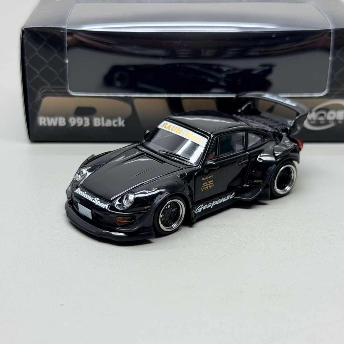 Model Model 1:64 RWB 993 Porsche Widebody Black Green Diecast Car Acrylic Box