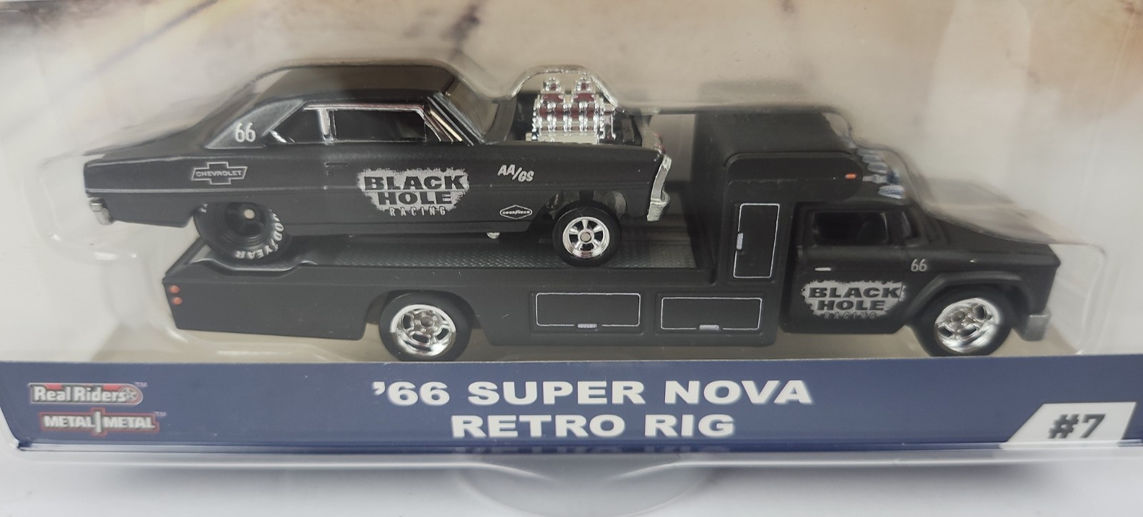 Hot Wheels ’66 Super Nova & Retro Rig Black Hole #7 Team Transport Car Culture