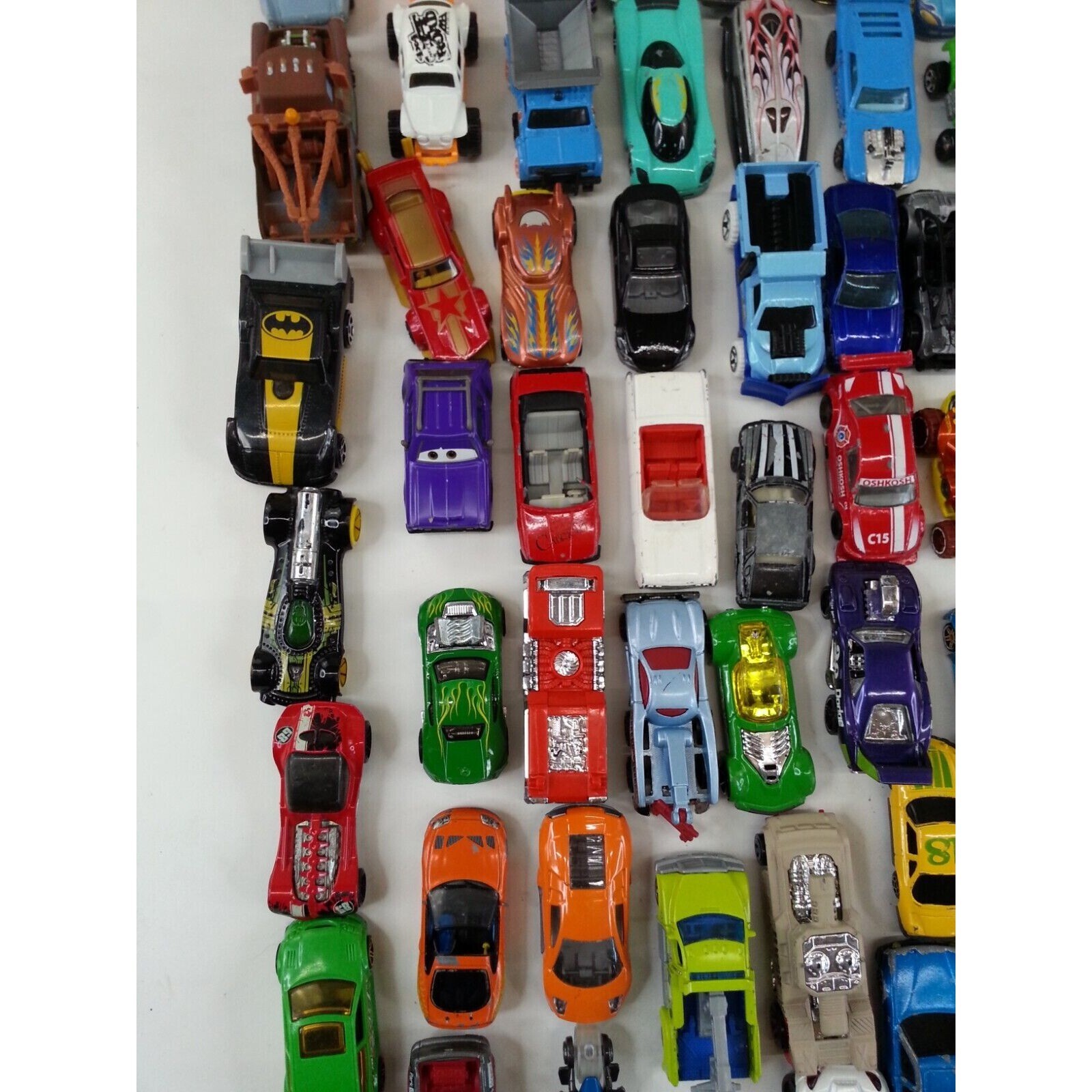 147pc Car Truck Vehicle Lot Matchbox Hot Wheel Maisto Mattel