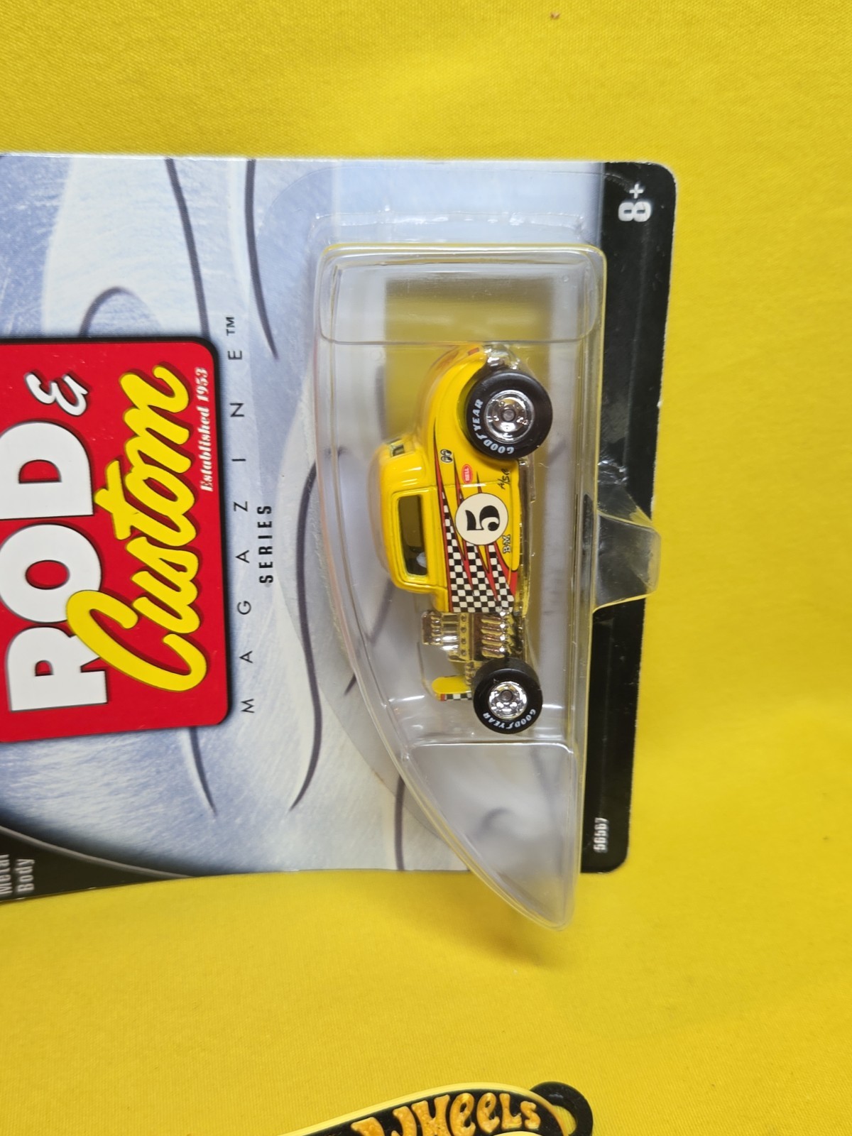 100% HOT WHEELS 2002 ROD CUSTOM ’32 FORD YELLOW 1/64 & Gift 🔥39