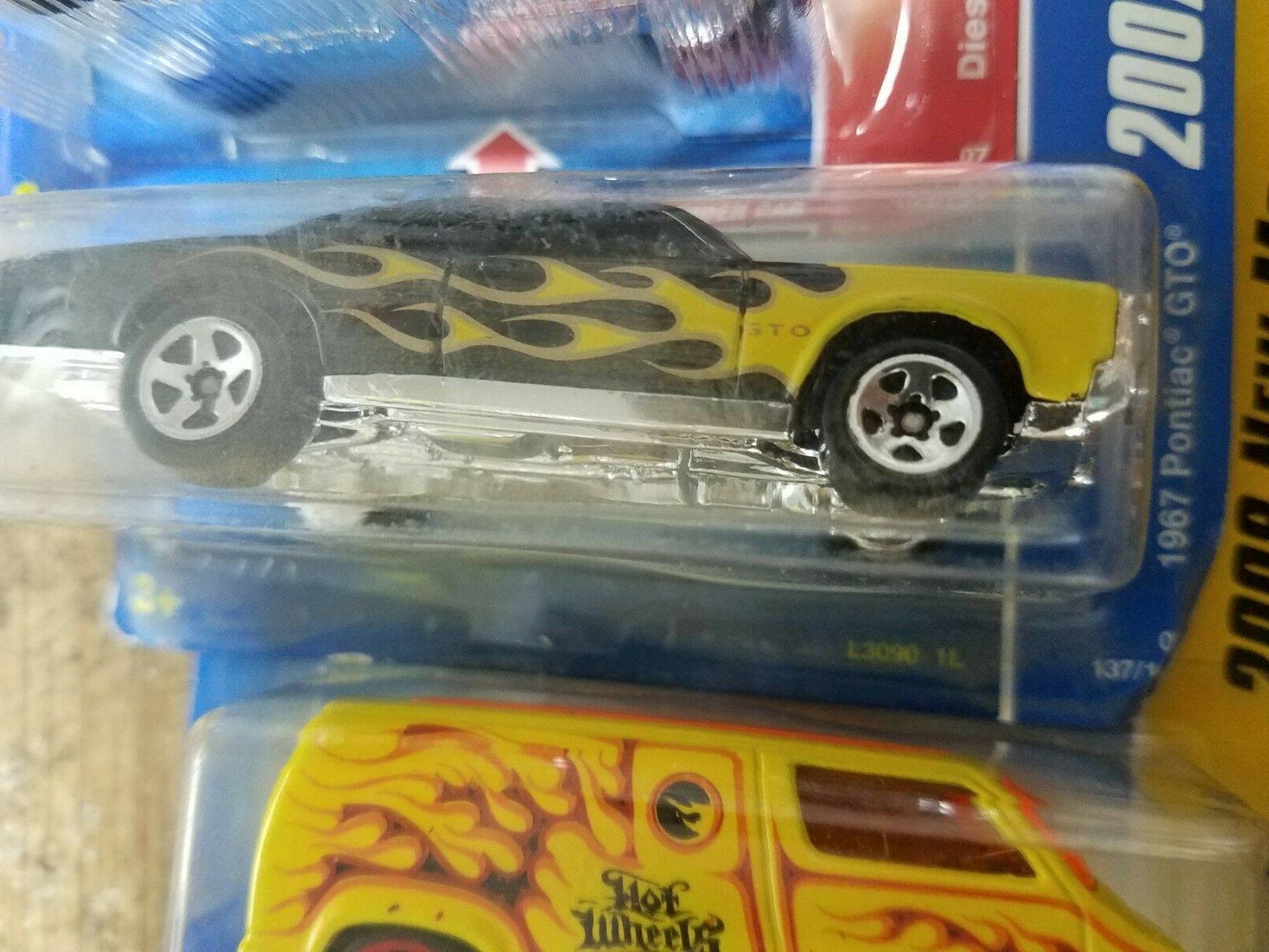 Hot Wheels Random – 6 Count Collectables – Details In Description Box 1